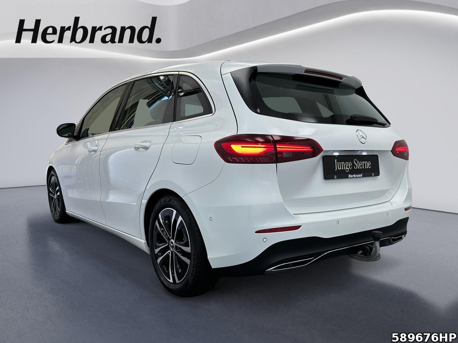Fahrzeugabbildung Mercedes-Benz B 180 Progressive AHK Lenkradhzg. Rückfahrkamer