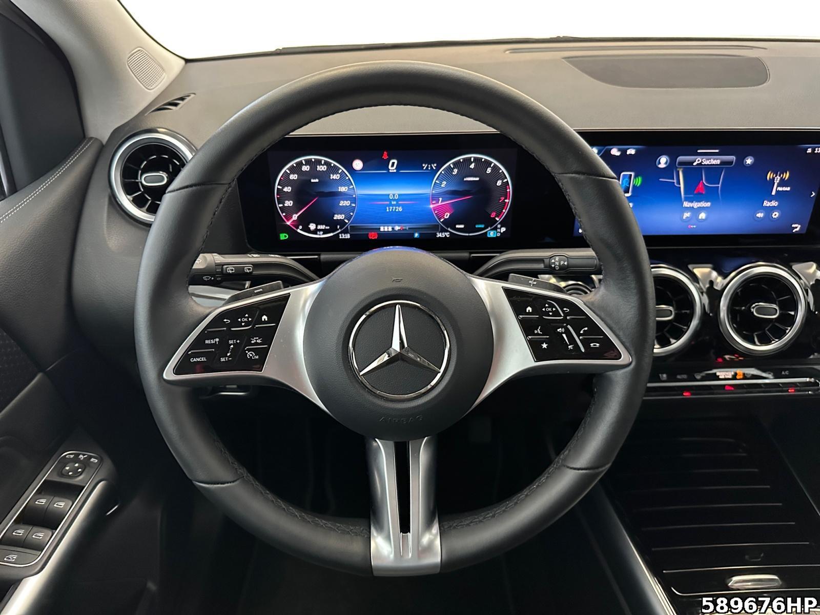 Fahrzeugabbildung Mercedes-Benz B 180 Progressive AHK Lenkradhzg. Rückfahrkamer