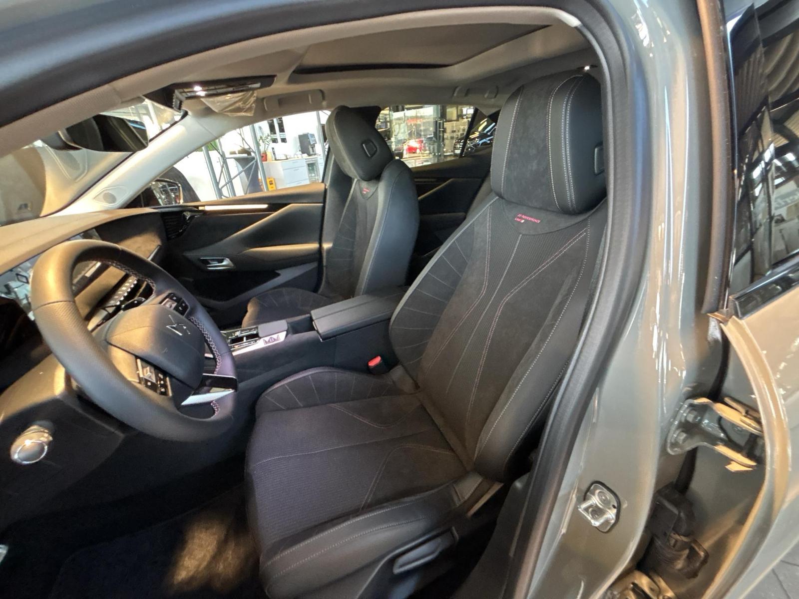 Fahrzeugabbildung DS Automobiles DS4 Performance Line +DAB+KLIMA+TEMPOMAT+LED+