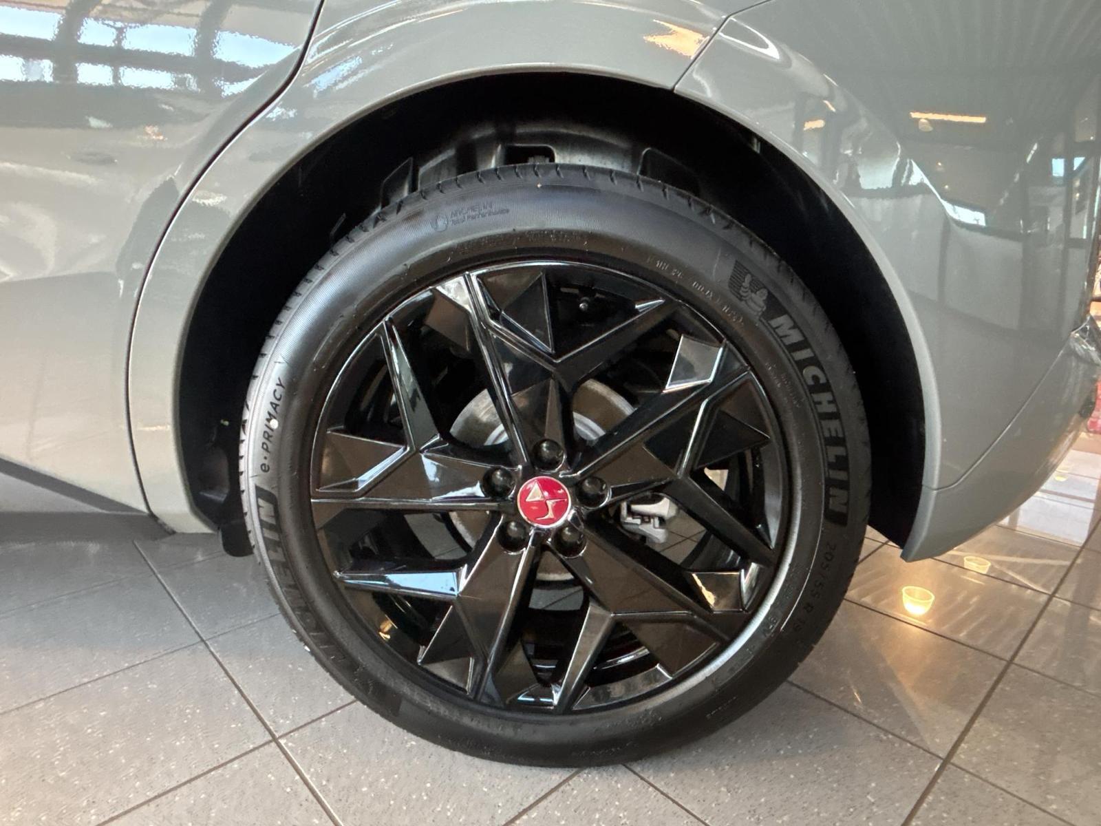 Fahrzeugabbildung DS Automobiles DS4 Performance Line +DAB+KLIMA+TEMPOMAT+LED+