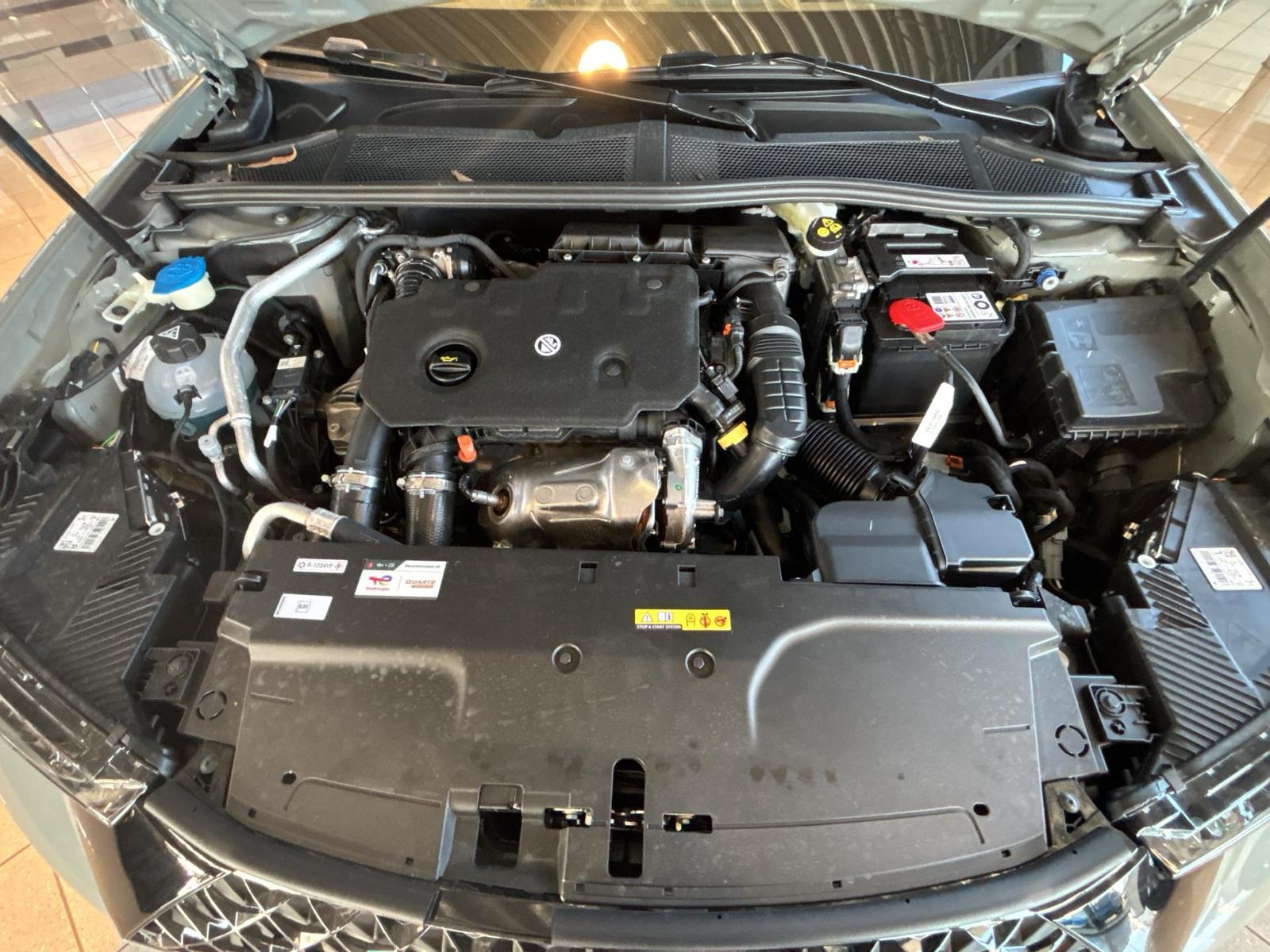 Fahrzeugabbildung DS Automobiles DS4 Performance Line +DAB+KLIMA+TEMPOMAT+LED+