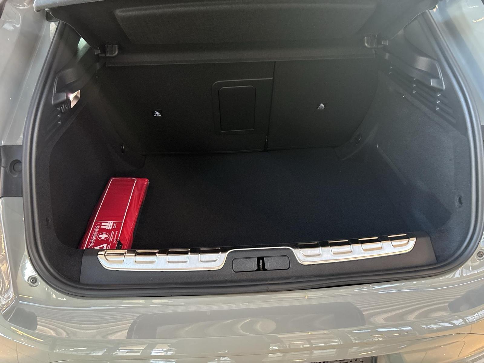 Fahrzeugabbildung DS Automobiles DS4 Performance Line +DAB+KLIMA+TEMPOMAT+LED+
