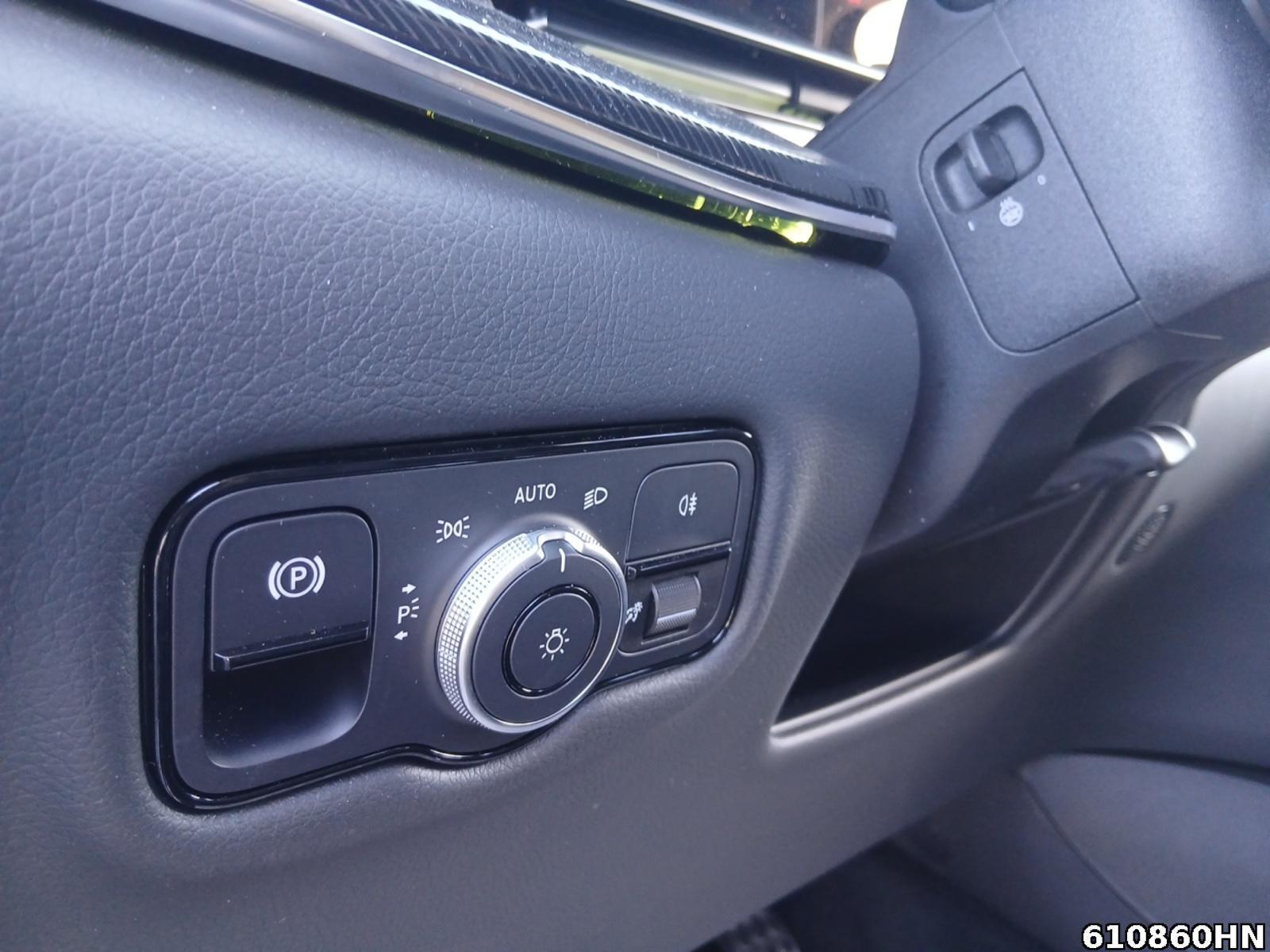 Fahrzeugabbildung Mercedes-Benz V 250 d Style XXL 9-G*LED*Distro*AHK*Standh*360°