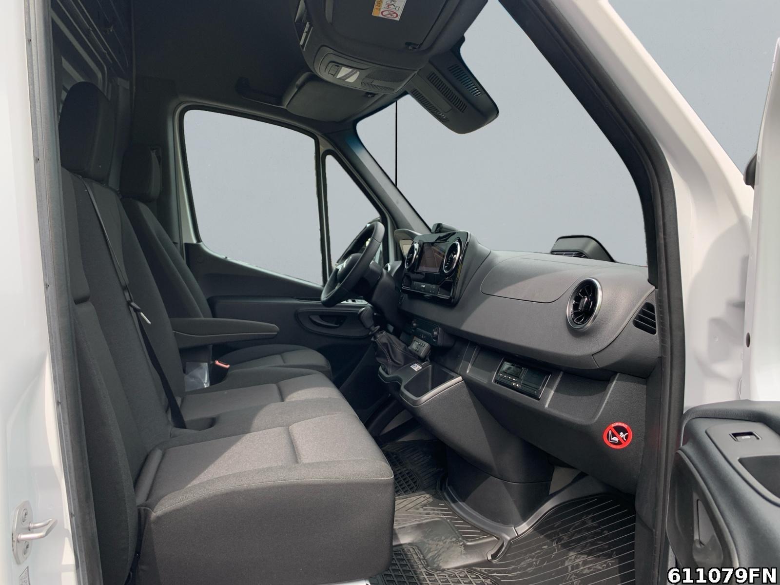 Fahrzeugabbildung Mercedes-Benz Sprinter 315 L3H2 *FRISCHDIENST*KAMERA*TEMPOMAT