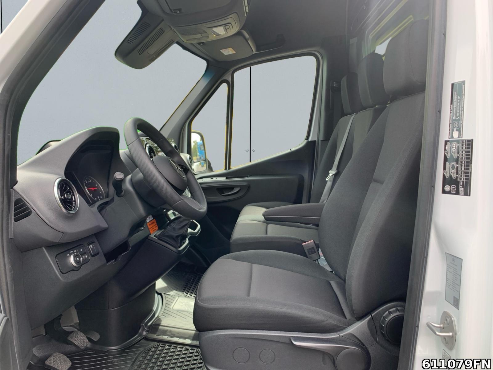 Fahrzeugabbildung Mercedes-Benz Sprinter 315 L3H2 *FRISCHDIENST*KAMERA*TEMPOMAT