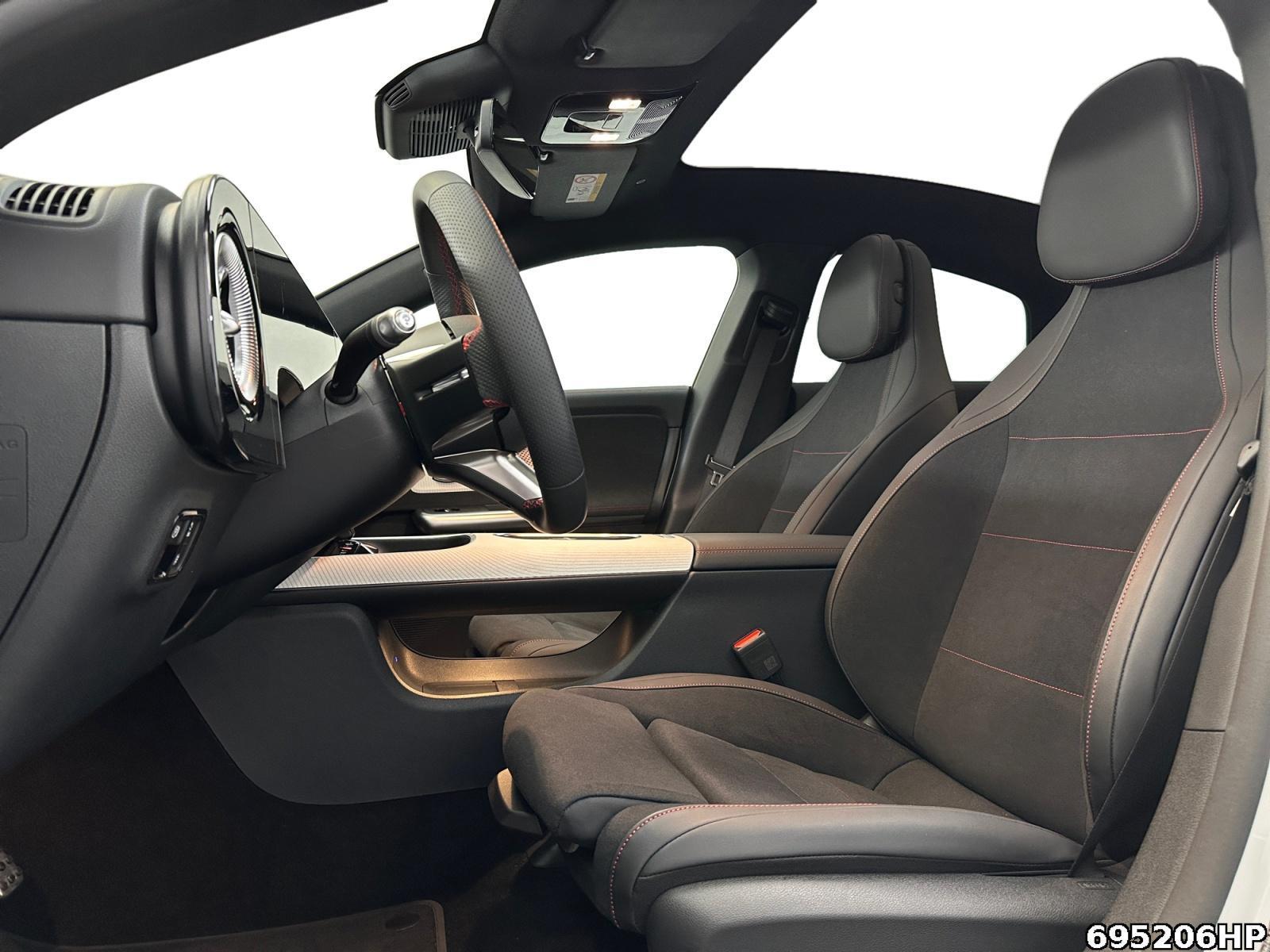 Fahrzeugabbildung Mercedes-Benz CLA 250 +AMG+AHK+MEMORY+WINTERPAKET+KEYLESS