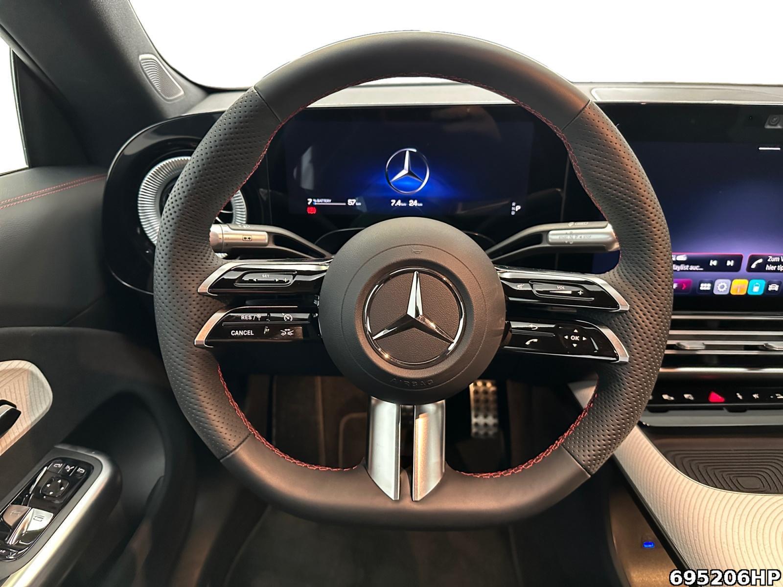 Fahrzeugabbildung Mercedes-Benz CLA 250 +AMG+AHK+MEMORY+WINTERPAKET+KEYLESS