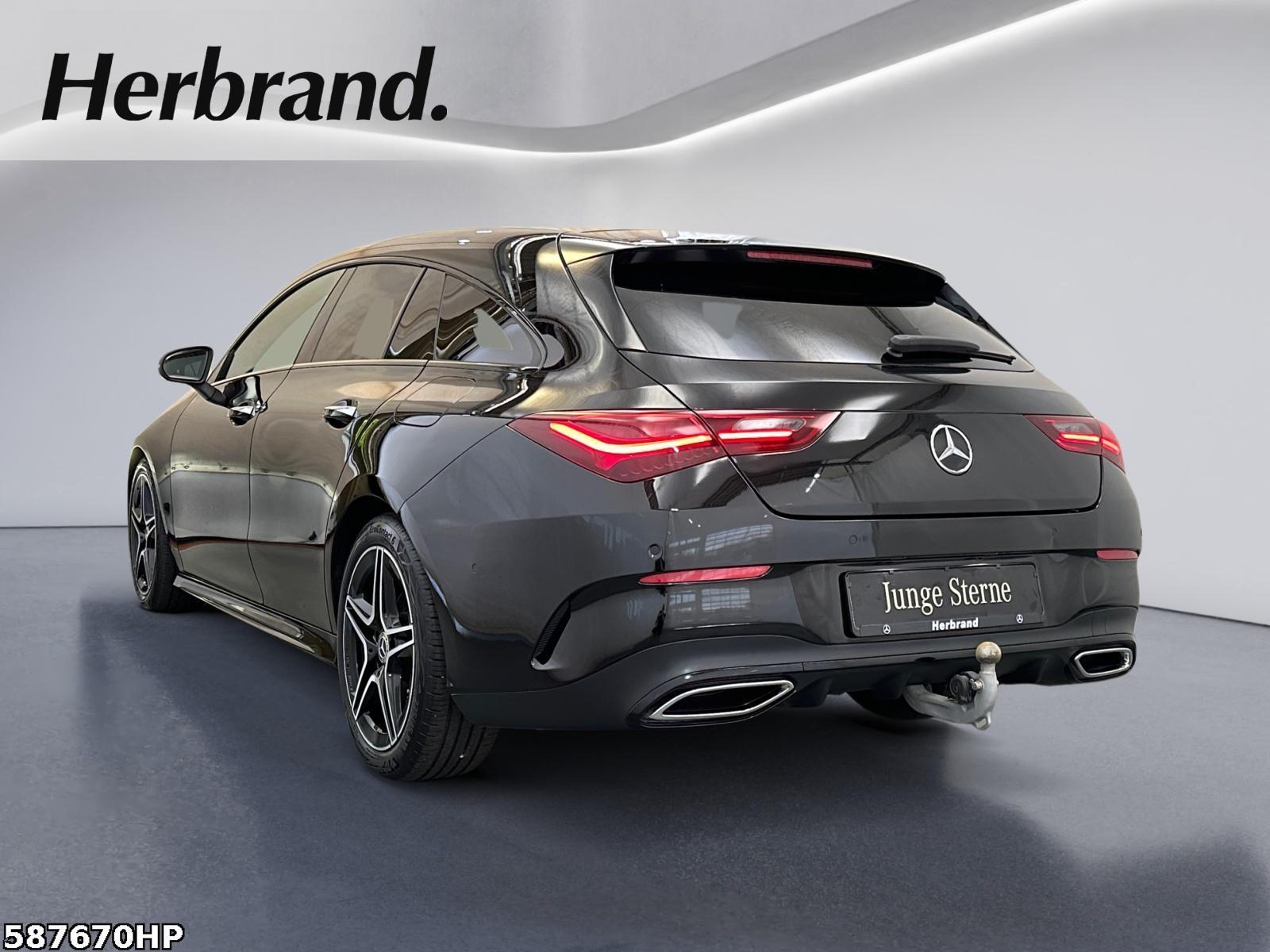 Fahrzeugabbildung Mercedes-Benz CLA 200 Shooting Brake AMG Line Night-Paket PANO