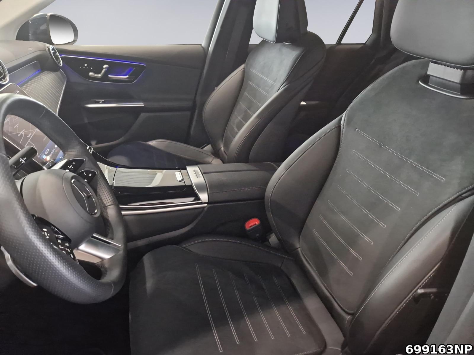 Fahrzeugabbildung Mercedes-Benz GLC 200 4M AMG DIGITAL L.360°AIRMATIC Memory AHK