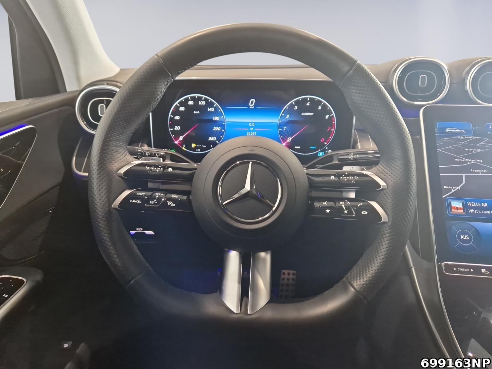 Fahrzeugabbildung Mercedes-Benz GLC 200 4M AMG DIGITAL L.360°AIRMATIC Memory AHK