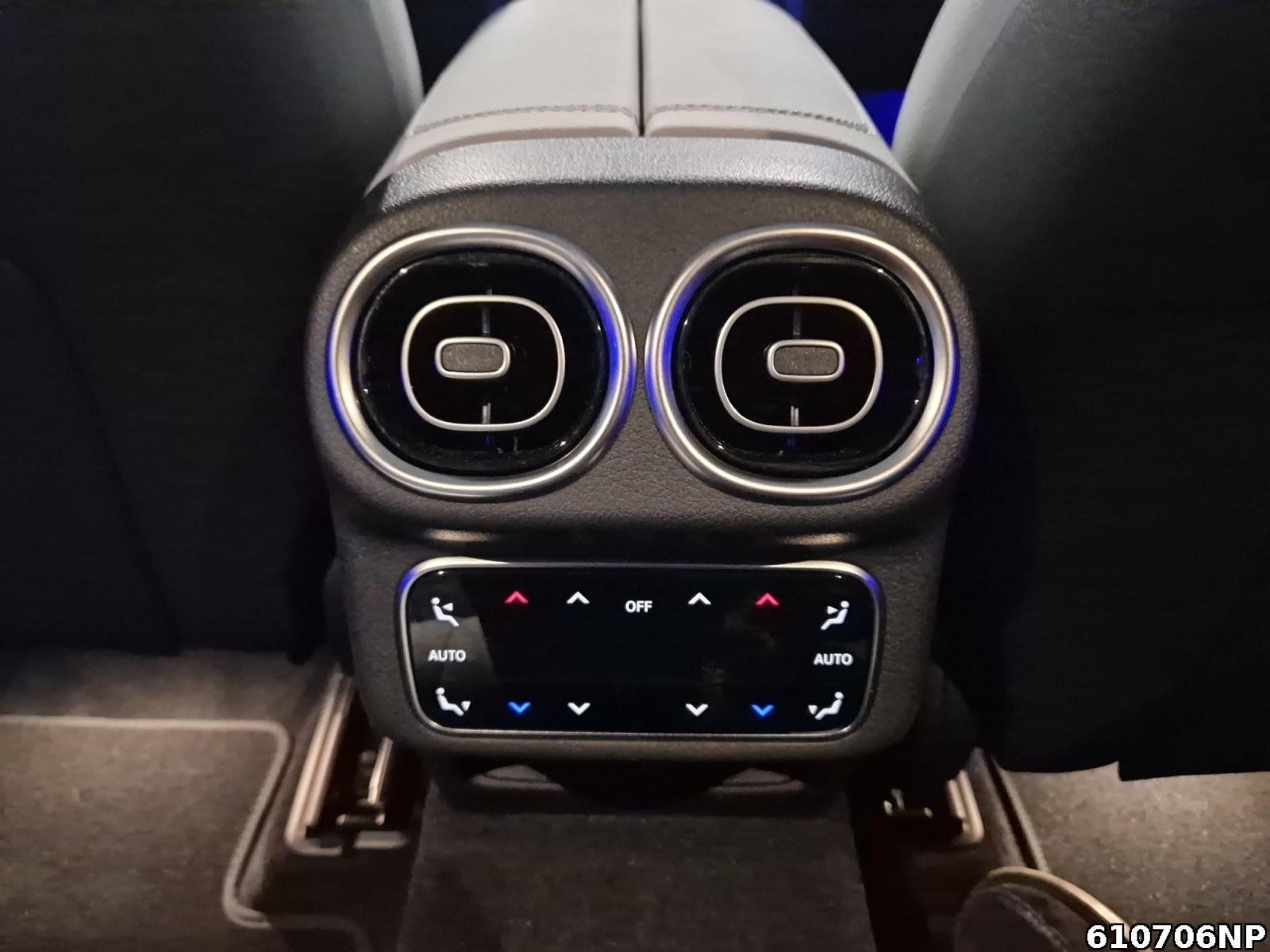 Fahrzeugabbildung Mercedes-Benz GLC 300 de 4M AMG AHK Pano360° Burmester HUD LED