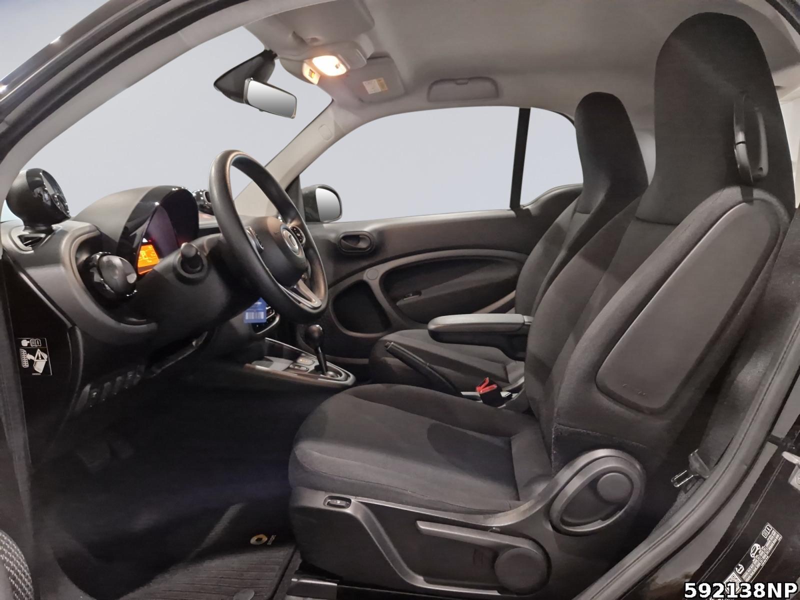 Fahrzeugabbildung Smart ForTwo EQ 22KW Sitzhzg CarPlay 15