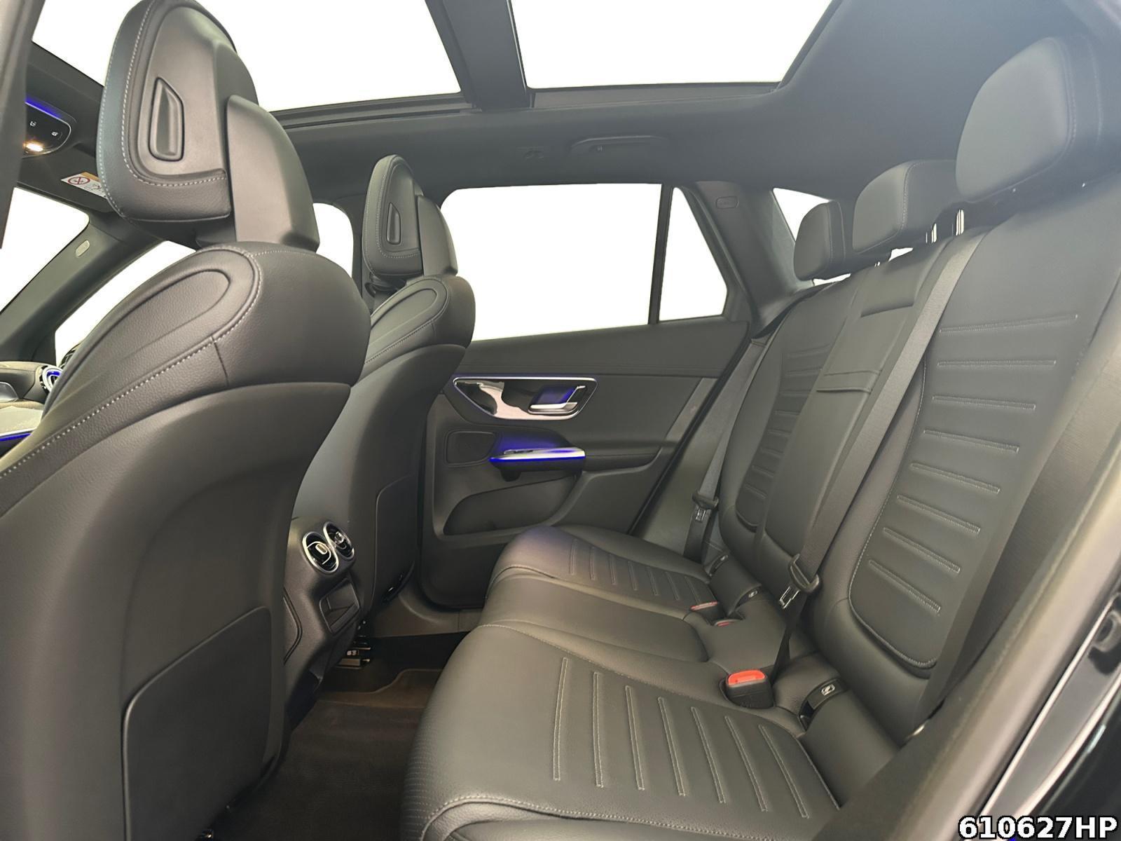Fahrzeugabbildung Mercedes-Benz GLC 450 d 4M AMG Pano AHK Night Memory LED Totw