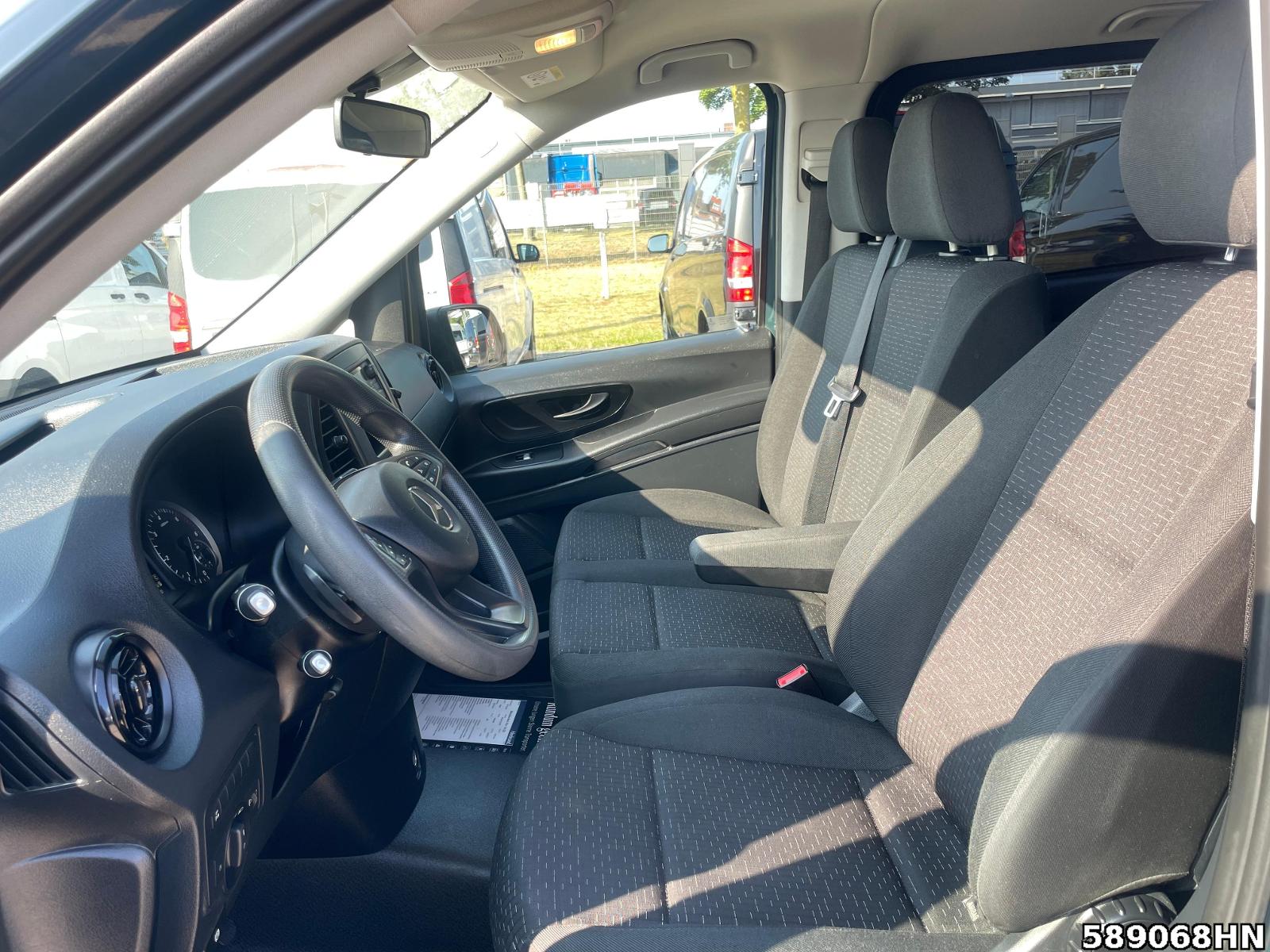Fahrzeugabbildung Mercedes-Benz Vito 114 CDI *Automatik*Klima*9-Sitzer*Tempomat*
