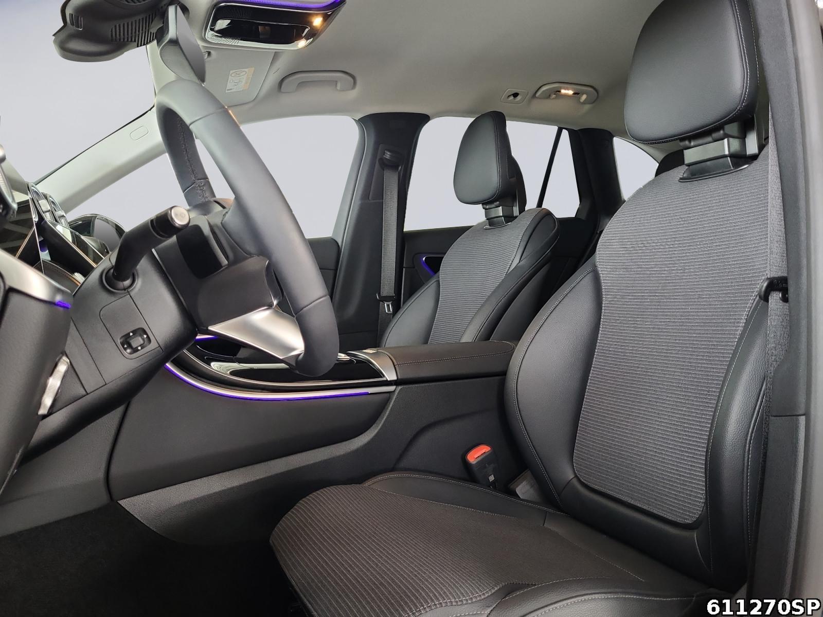 Fahrzeugabbildung Mercedes-Benz GLC 200 4M Avantgarde AHK Kamera Memory Ambient
