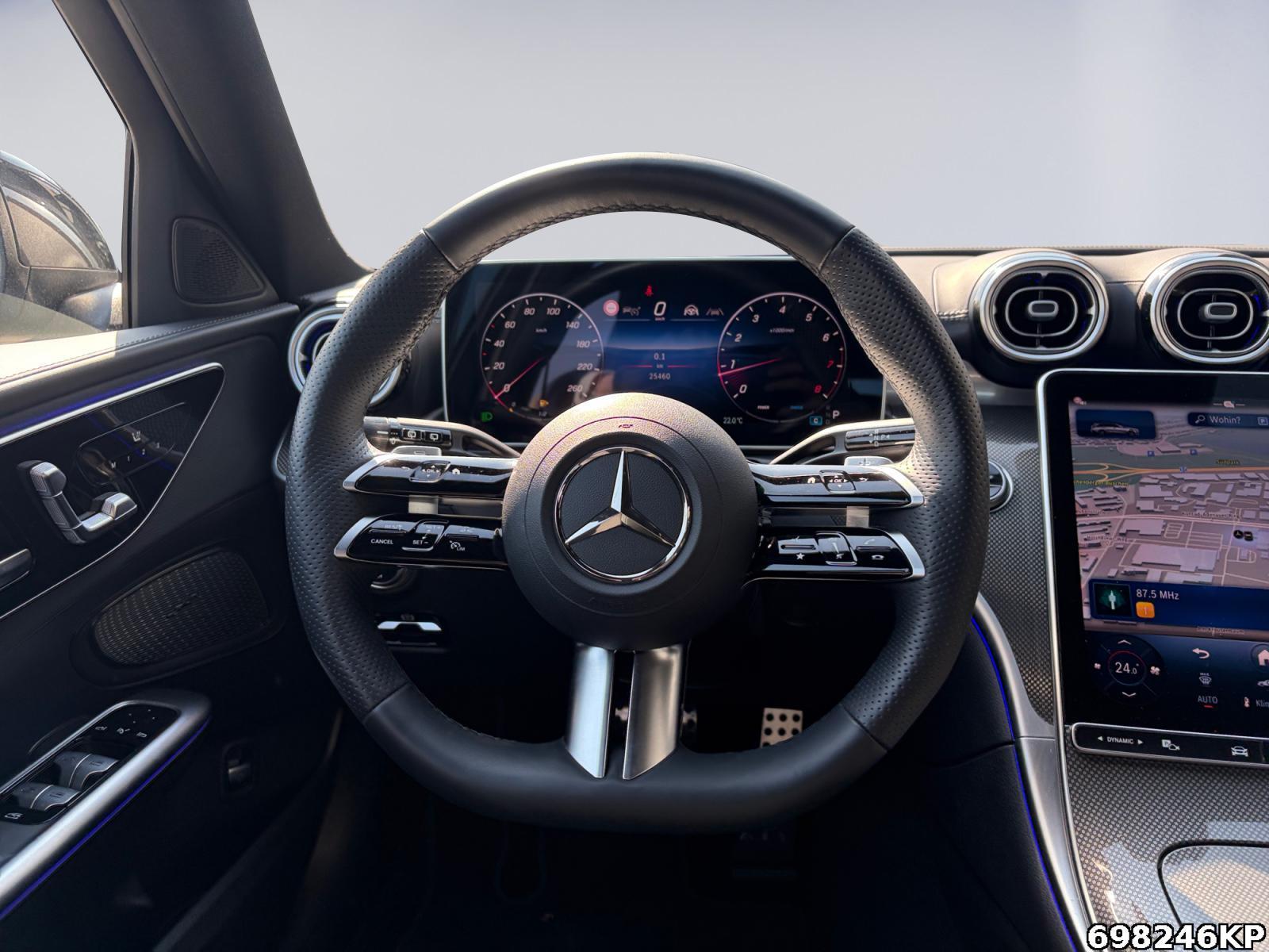 Fahrzeugabbildung Mercedes-Benz C 300 T AMG AHK 360° Digital-Light Distronic