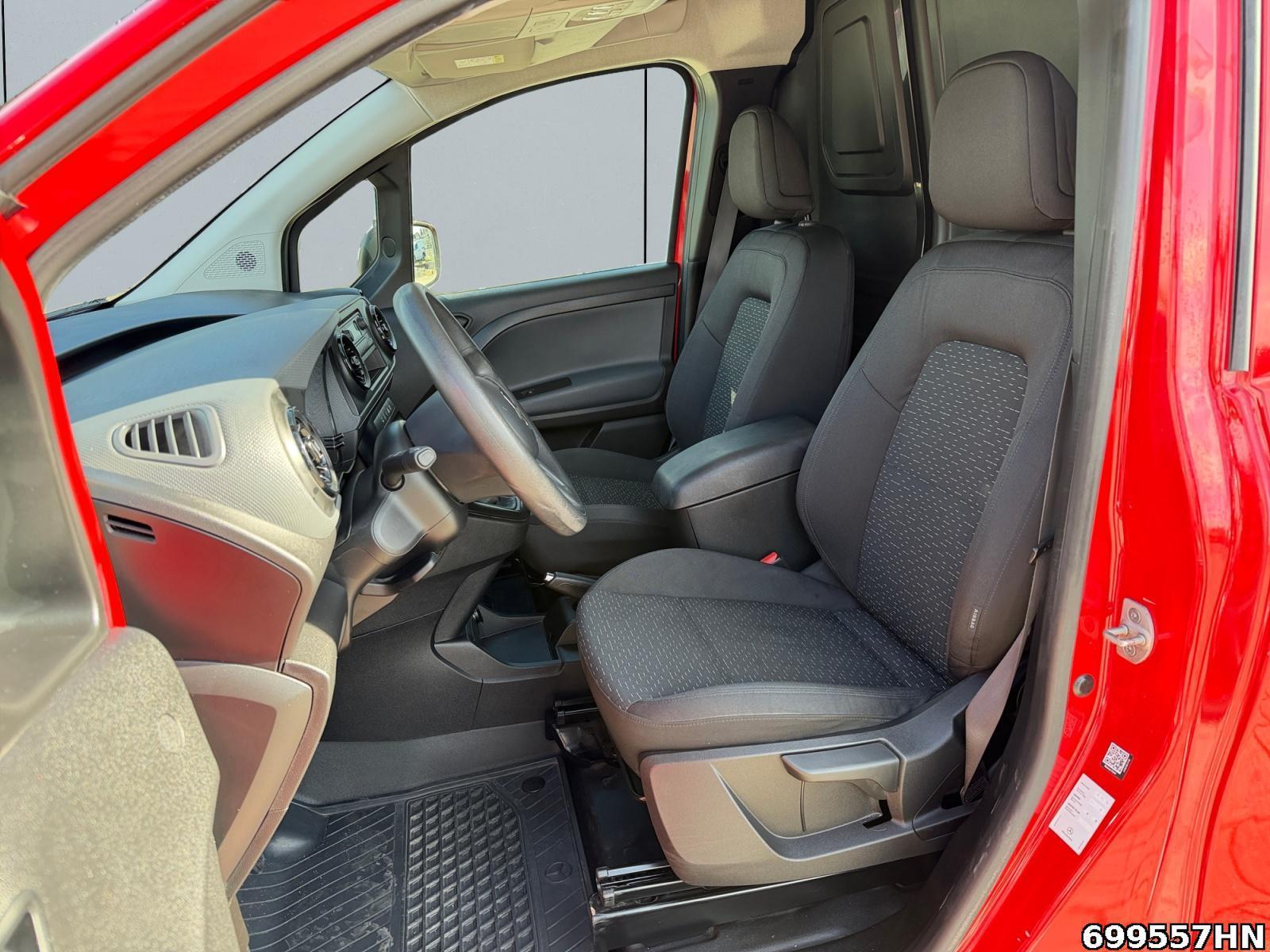 Fahrzeugabbildung Mercedes-Benz Citan 108 CDI *AHK*DAB*KLIMA*HECKTÜREN*