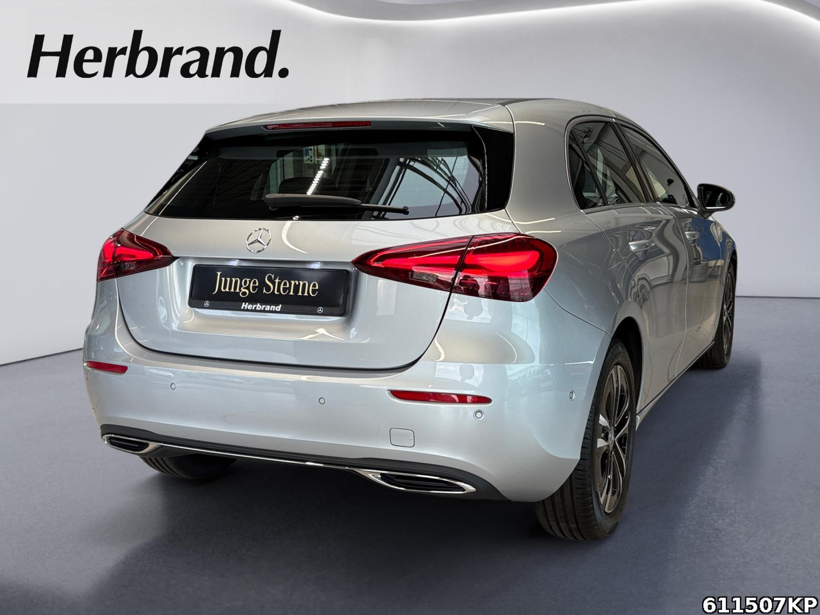 Fahrzeugabbildung Mercedes-Benz A 180 Progressive AHK Kamera Standheizung LED