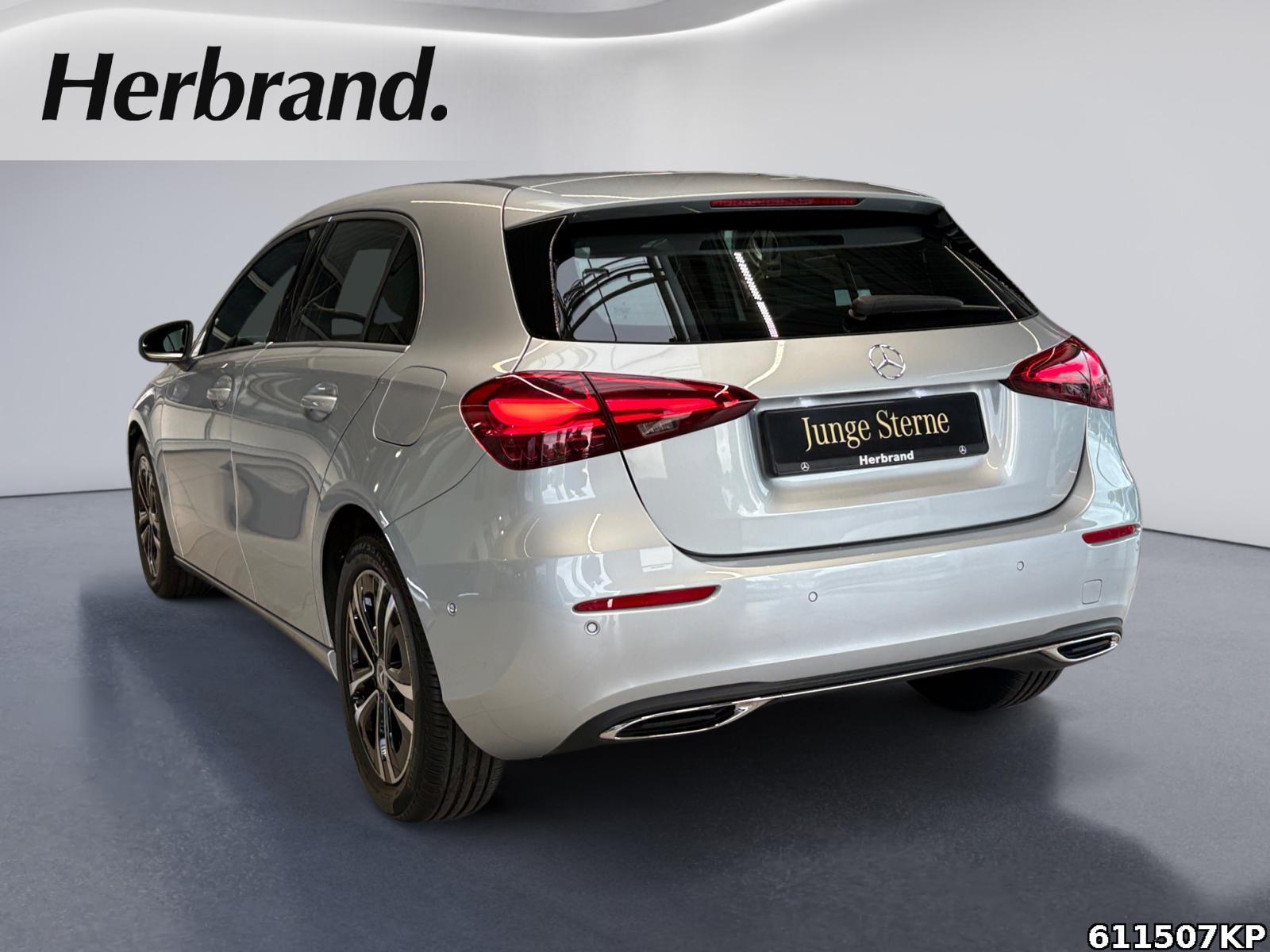 Fahrzeugabbildung Mercedes-Benz A 180 Progressive AHK Kamera Standheizung LED