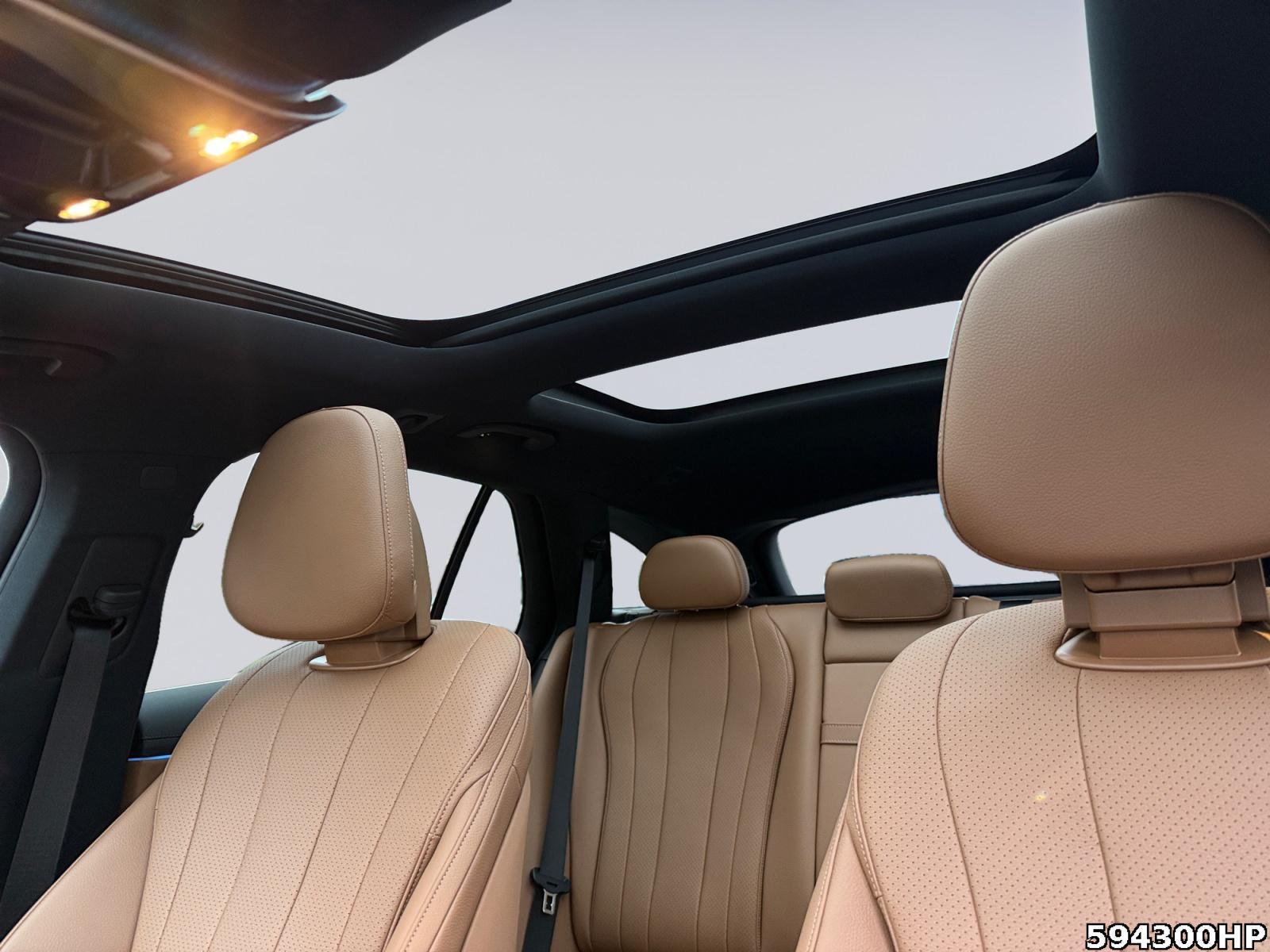 Fahrzeugabbildung Mercedes-Benz E 300 4M T All-Terrain 360°Panorama Burmester