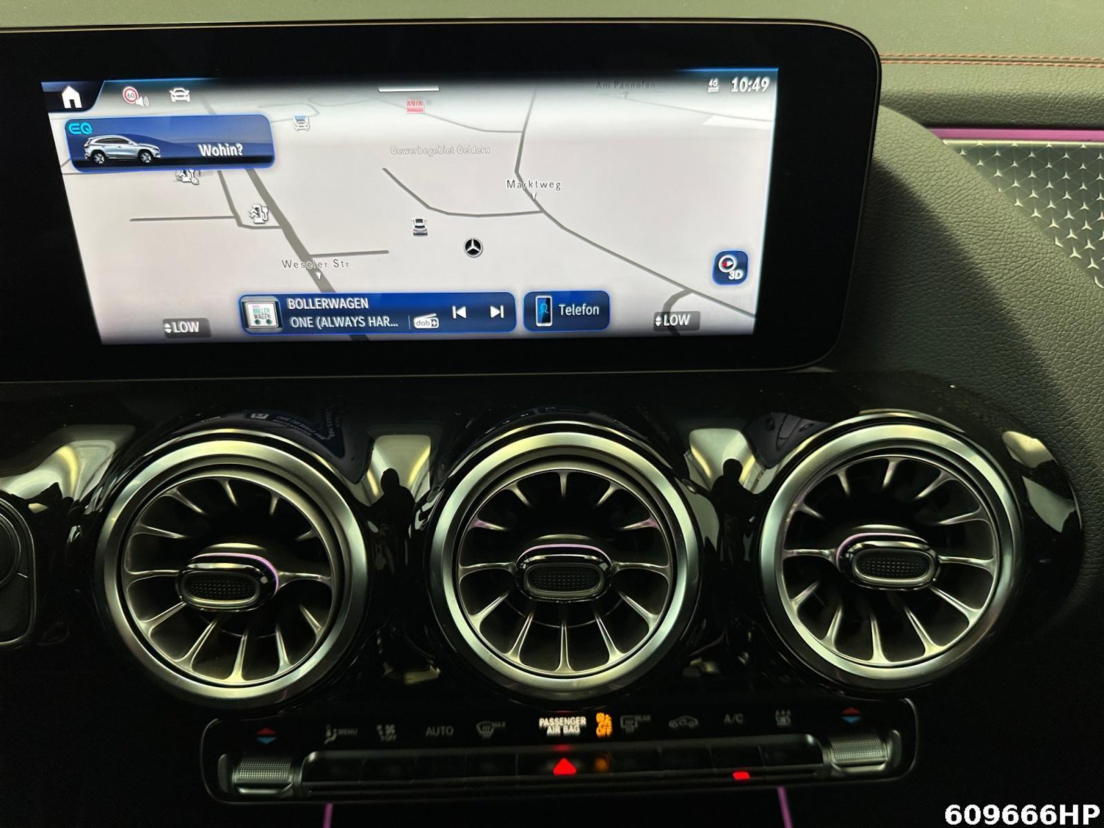 Fahrzeugabbildung Mercedes-Benz EQA 4M AMG AHK Keyless Ambiente Lenkradhzg.