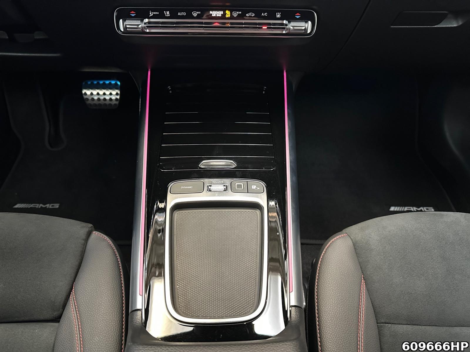Fahrzeugabbildung Mercedes-Benz EQA 4M AMG AHK Keyless Ambiente Lenkradhzg.