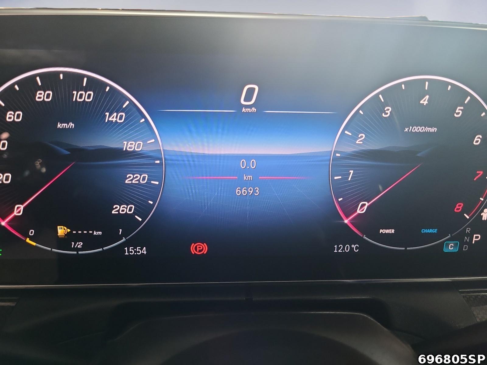 Fahrzeugabbildung Mercedes-Benz CLE 200 AMG Pano KEYLESS Memory Lenkradheizung