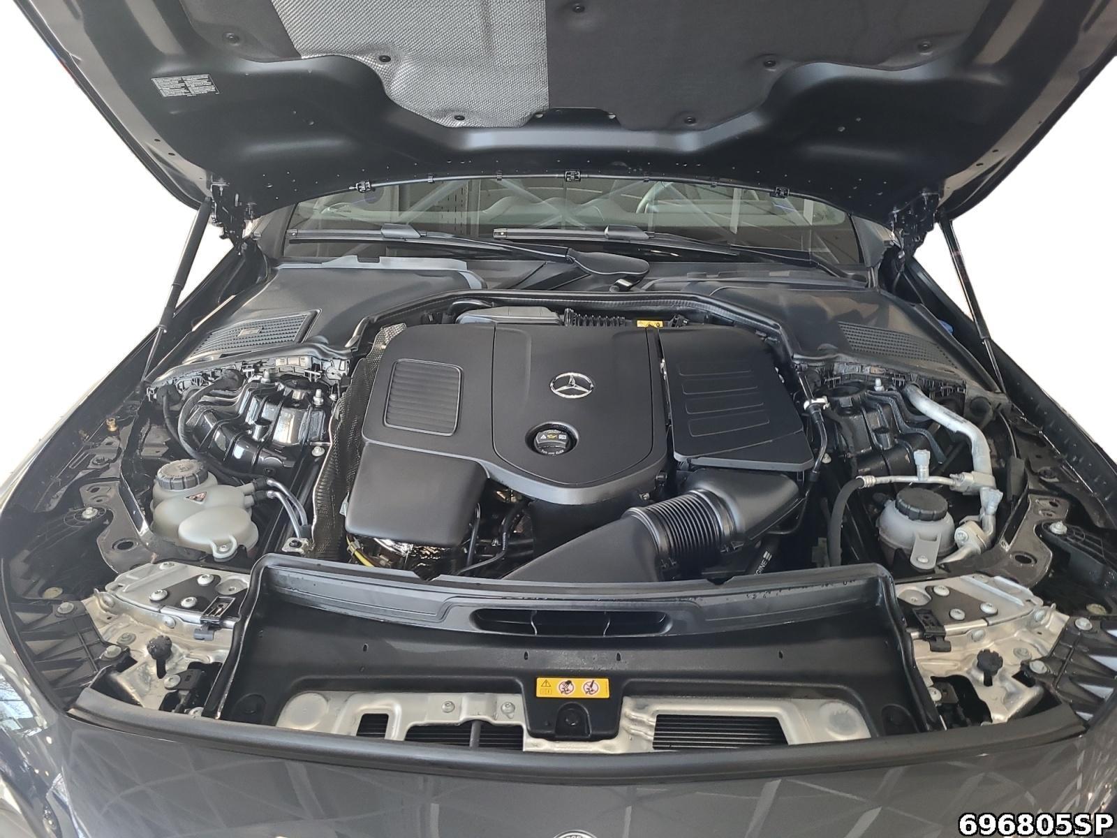 Fahrzeugabbildung Mercedes-Benz CLE 200 AMG Pano KEYLESS Memory Lenkradheizung