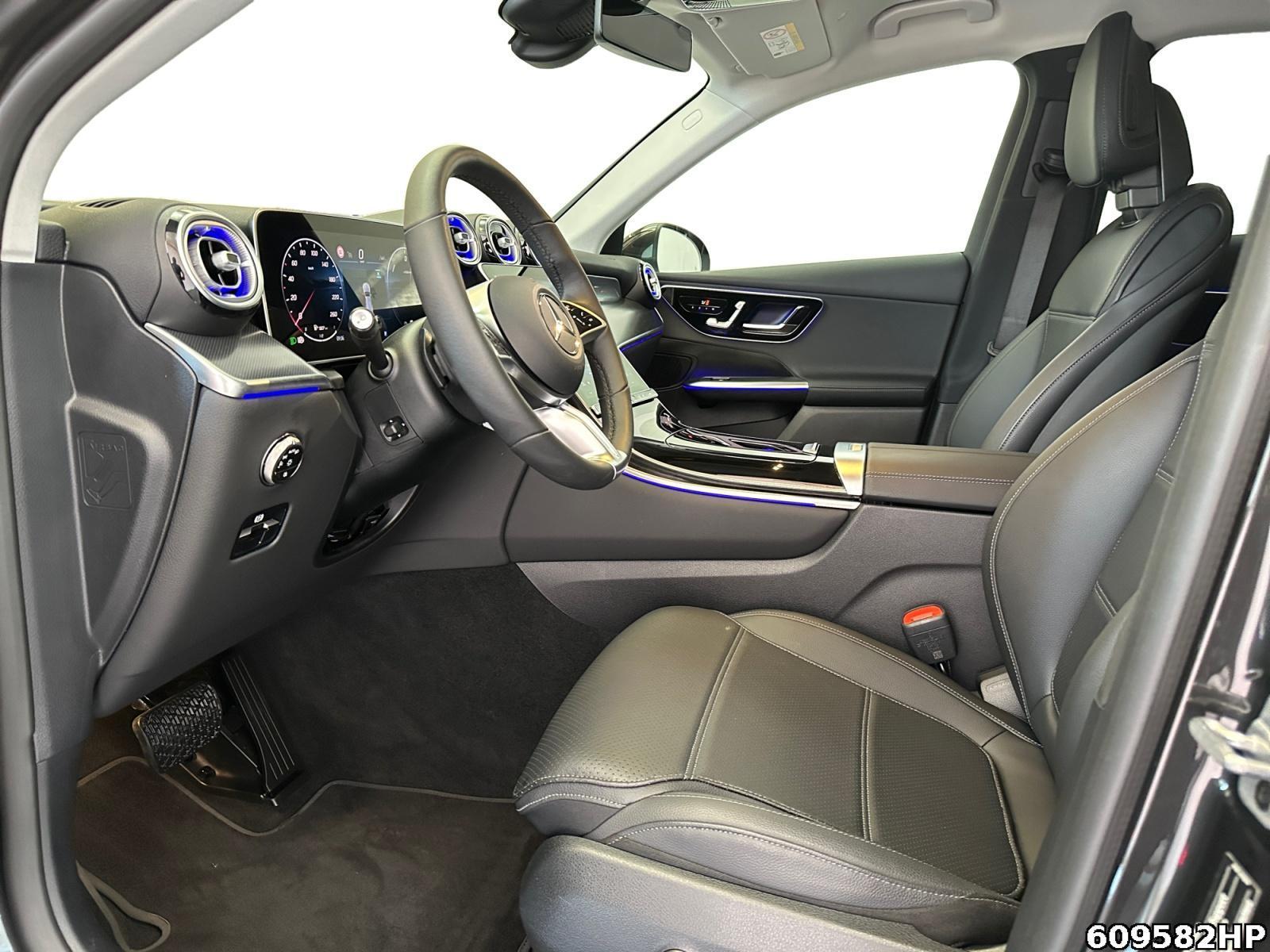 Fahrzeugabbildung Mercedes-Benz GLC 300 de 4M Avantgarde AHK Memory Kamera LED.