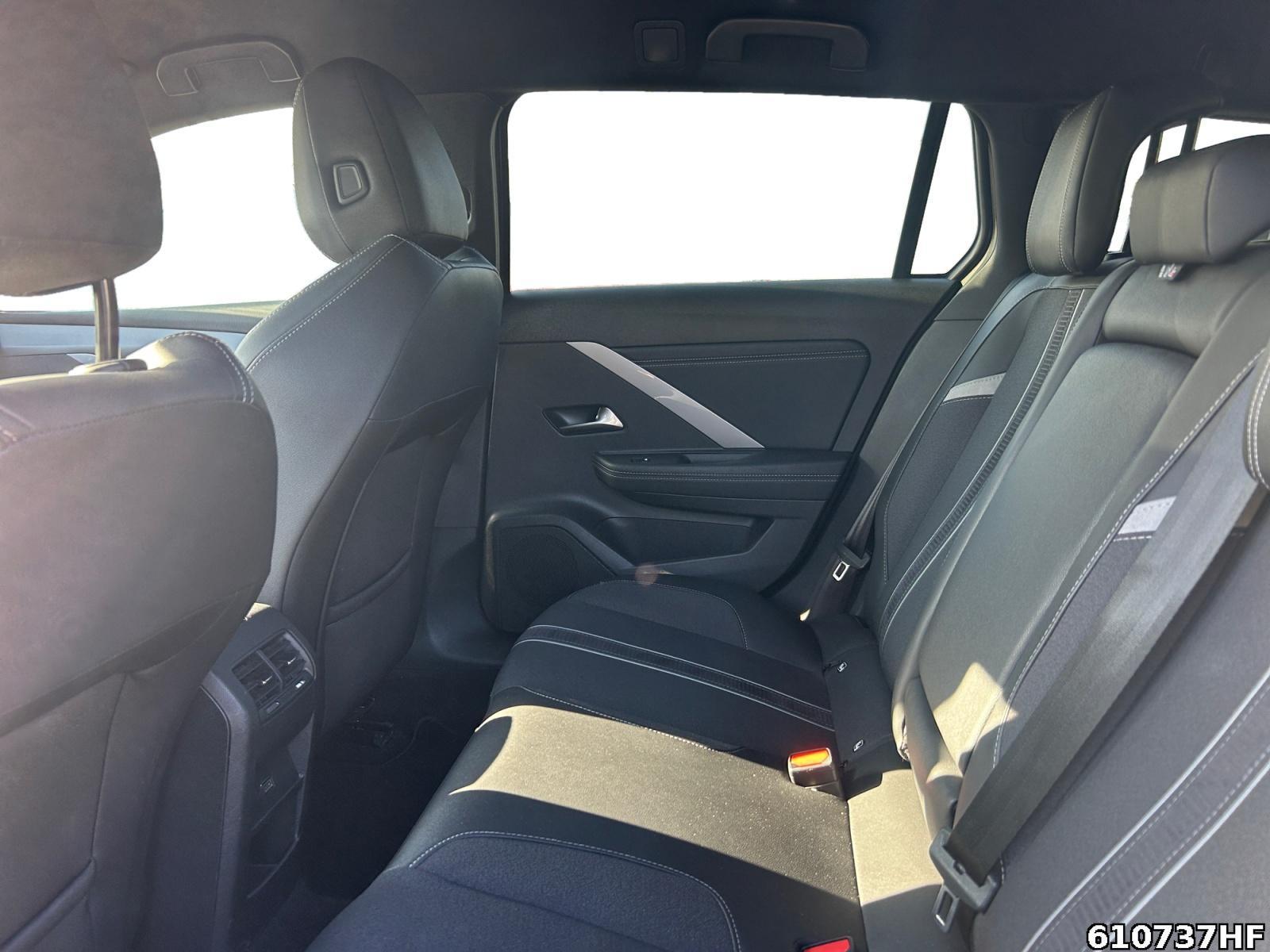 Fahrzeugabbildung Opel Astra 1.2 Turbo GS (EURO 6e)