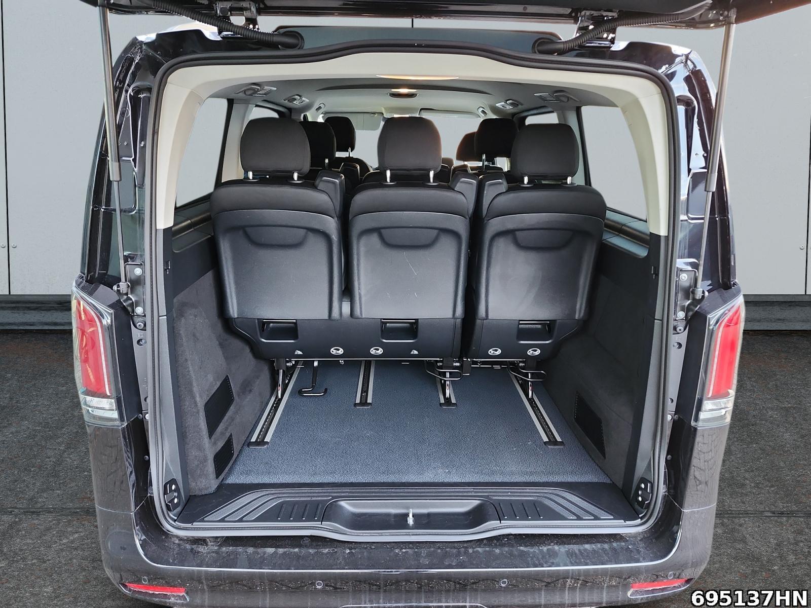 Fahrzeugabbildung Mercedes-Benz Vito 119 CDI Tourer PRO Lang*Multibeam*AHK2500