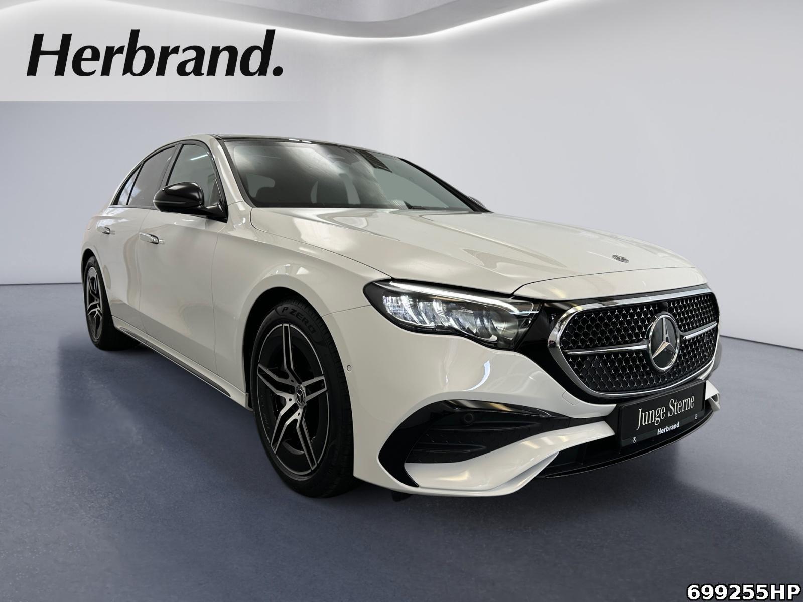 Fahrzeugabbildung Mercedes-Benz E 220 d AMG Night PANO DISTRONIC KEYLESS Ambient