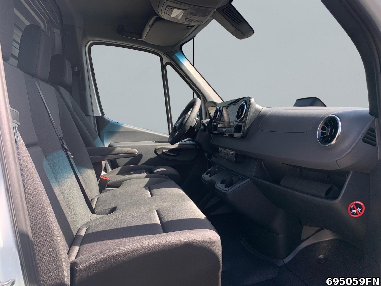 Fahrzeugabbildung Mercedes-Benz Sprinter 315 PRO L2H1 VORBER AHK 3,5*KLIMA*AUTOM
