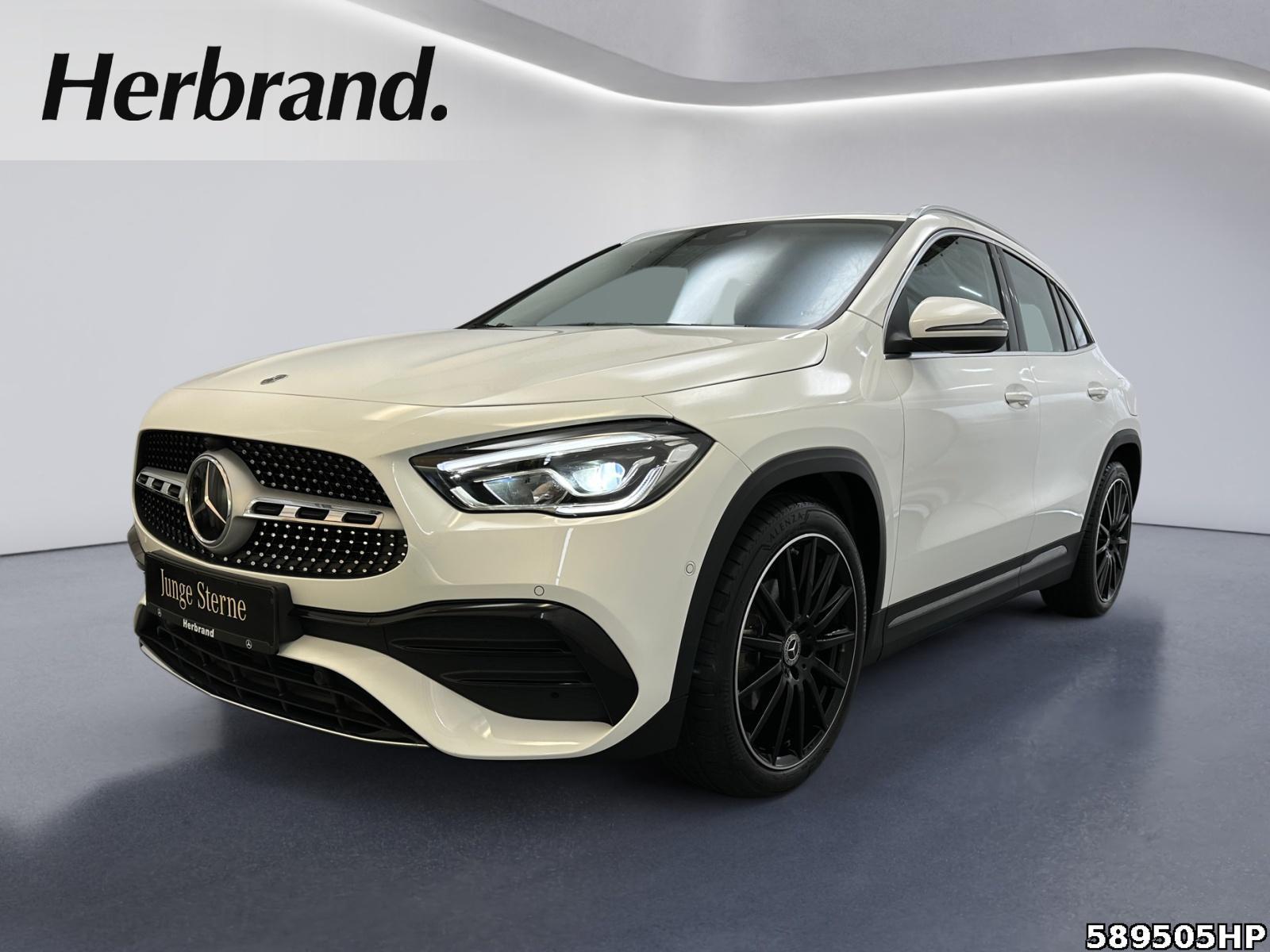 Mercedes-Benz GLA 200 AMG LED DISTRONIC Rückfahrkamera