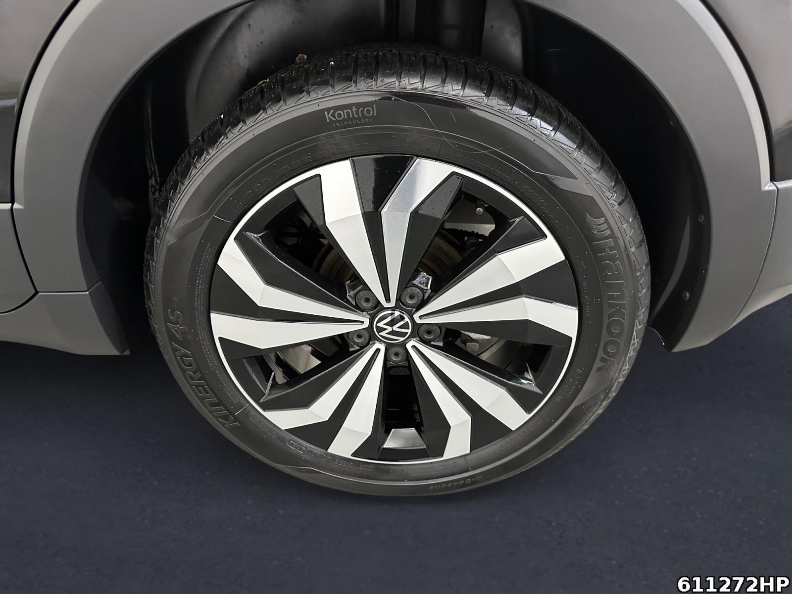 Fahrzeugabbildung Volkswagen T-Cross 1.5 TSI Style OPF DAB+ LED AHK