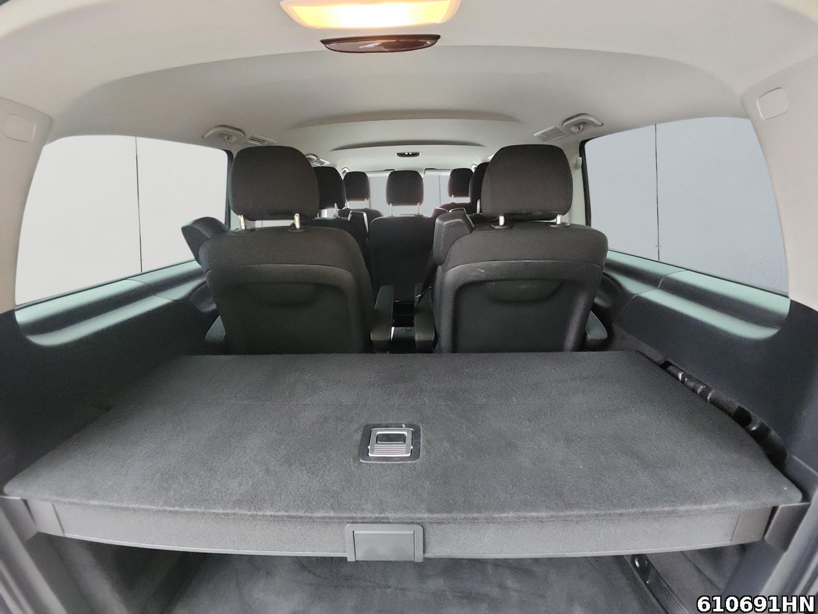 Fahrzeugabbildung Mercedes-Benz V 250 Edition*AHK2500*Navi*LED*Kamera*7-Sitzer*