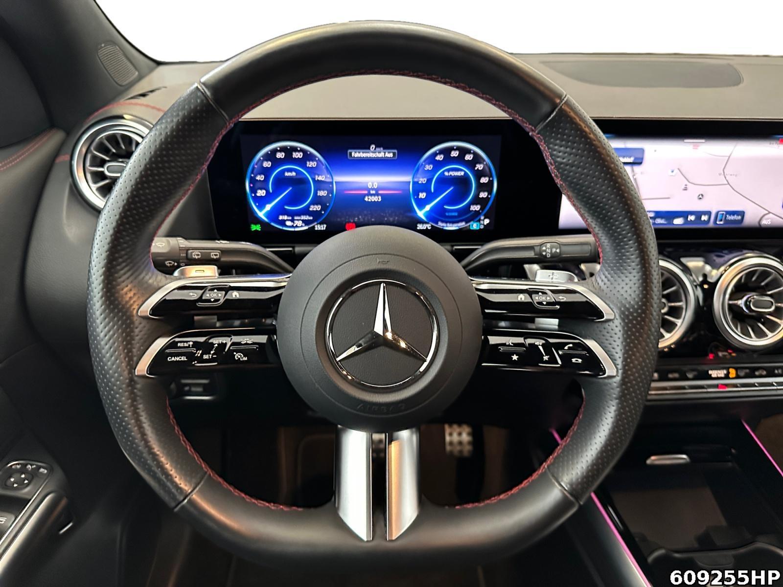Fahrzeugabbildung Mercedes-Benz EQA 4M AMG AHK DISTRONIC Totwinkel Alarmanl.