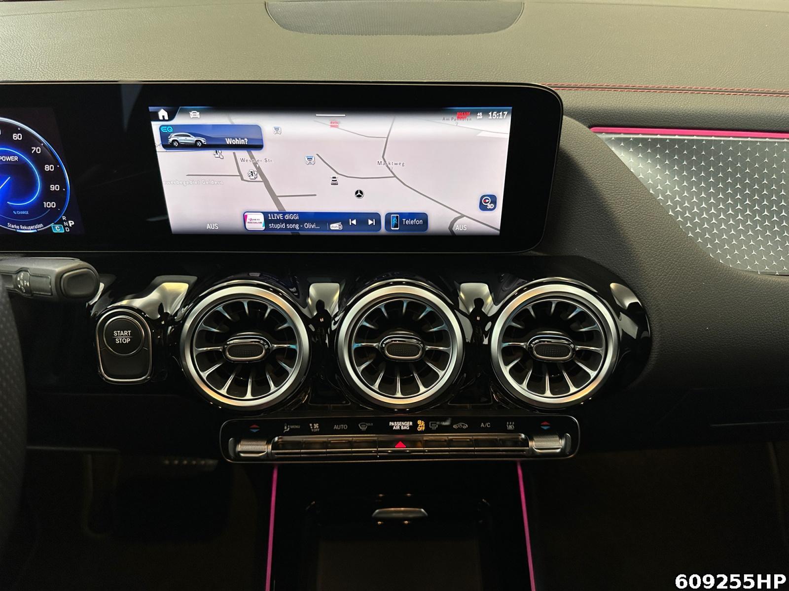 Fahrzeugabbildung Mercedes-Benz EQA 4M AMG AHK DISTRONIC Totwinkel Alarmanl.