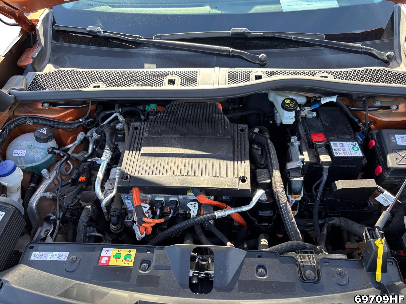 Fahrzeugabbildung Peugeot 2008 (e-)Active