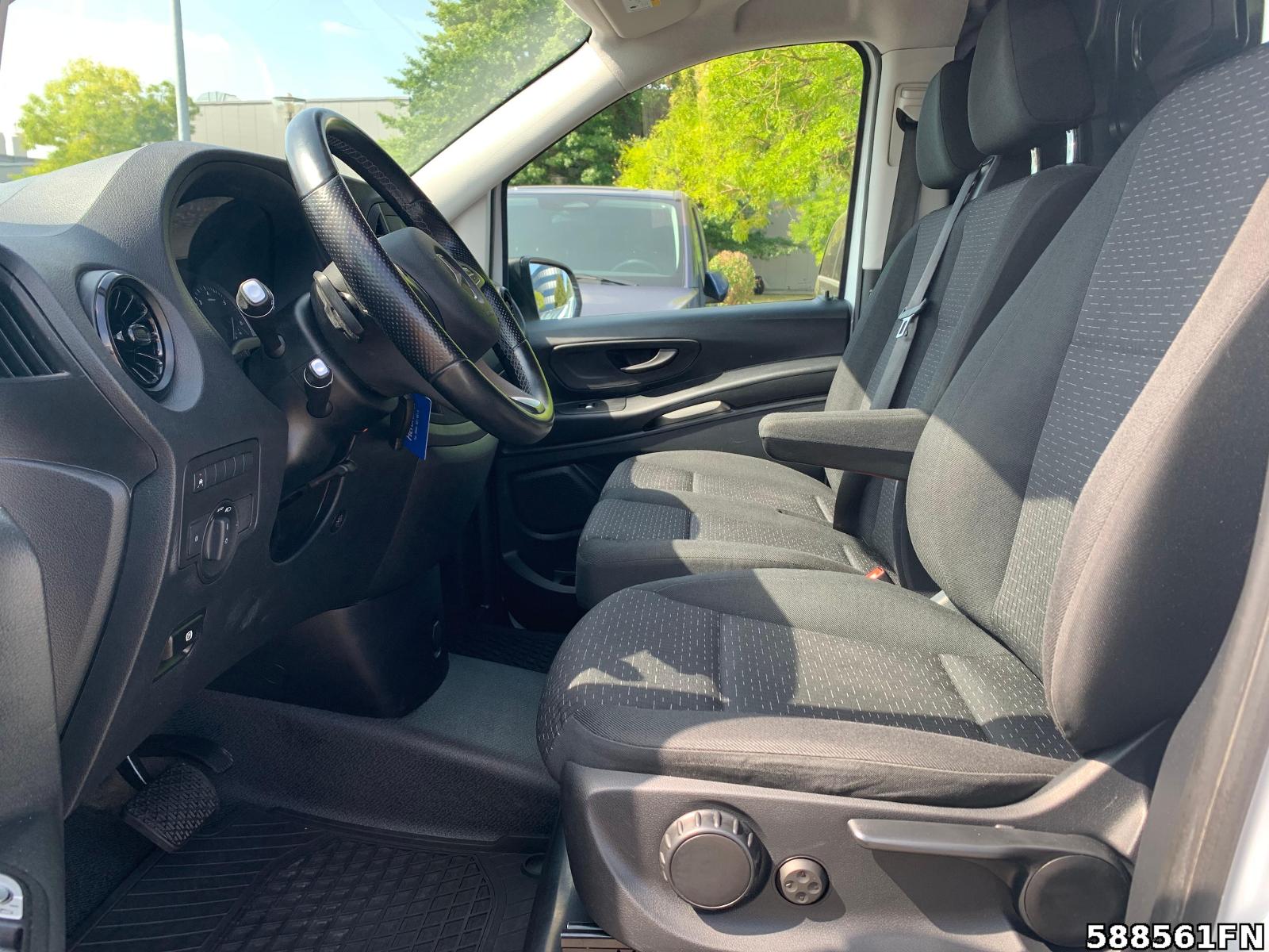 Fahrzeugabbildung Mercedes-Benz Vito 114 K *LED*AUTOMATIK*DISTRONIC*DAB*KLIMA*