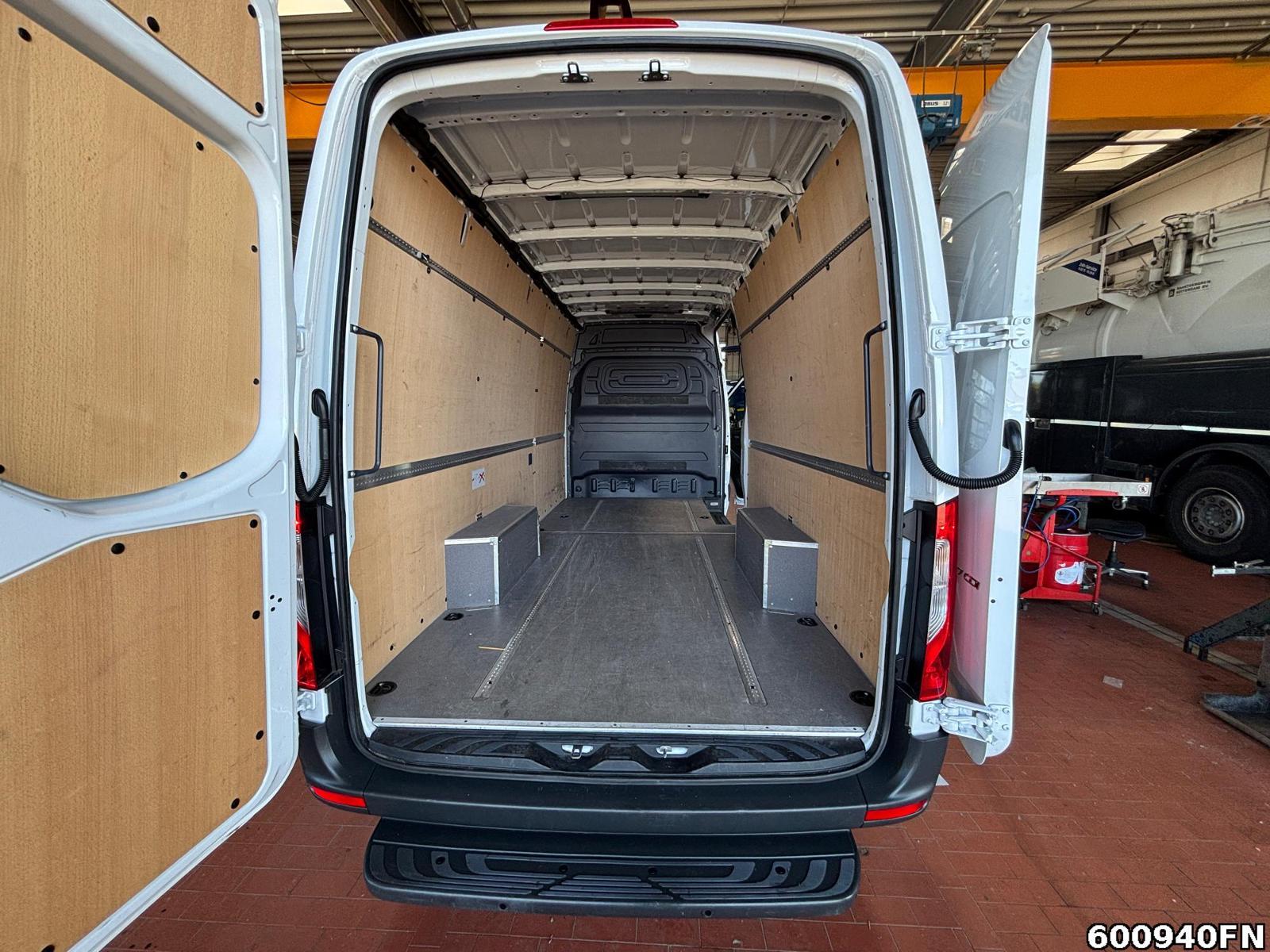 Fahrzeugabbildung Mercedes-Benz Sprinter 317 CDI L3*Navi*Lederlenkrad*LED Lader