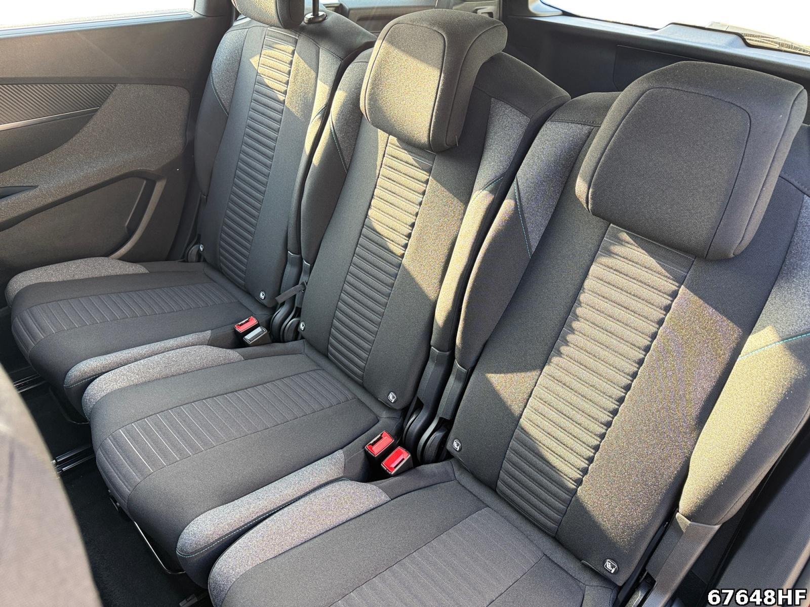 Fahrzeugabbildung Peugeot 5008 Active Pack