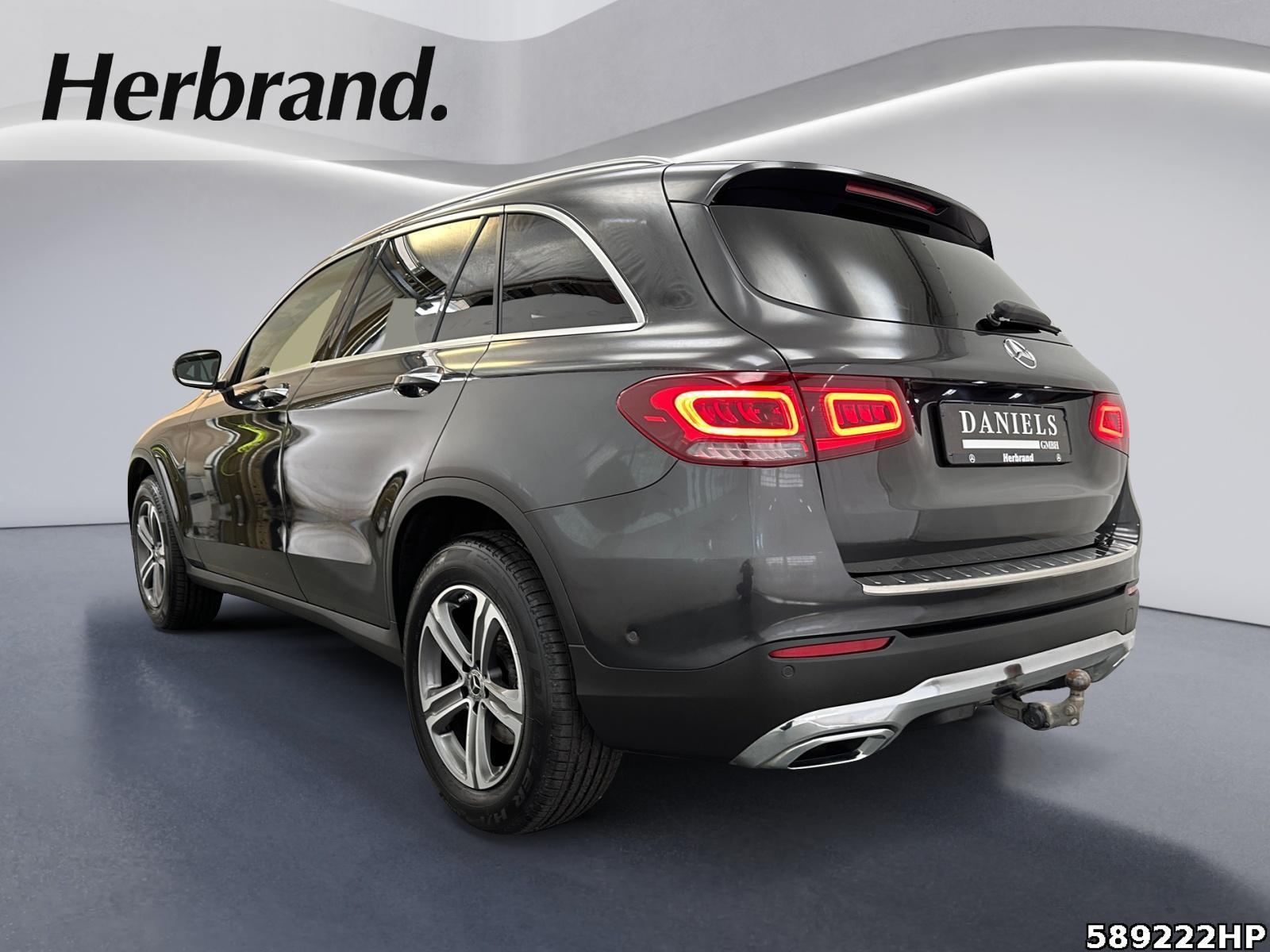 Fahrzeugabbildung Mercedes-Benz GLC 220 d 4M OFF-ROAD AHK Kamera 18