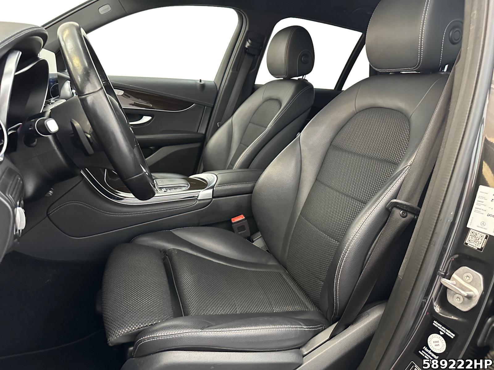 Fahrzeugabbildung Mercedes-Benz GLC 220 d 4M OFF-ROAD AHK Kamera 18