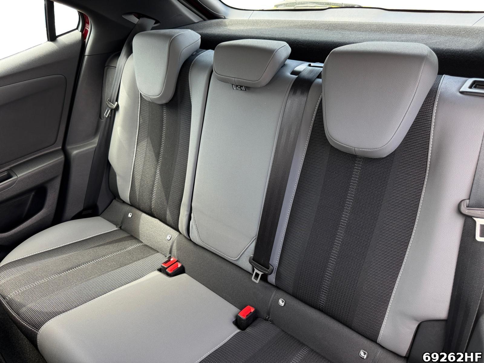 Fahrzeugabbildung Opel Mokka Elegance 1.2 Direct Injection Turbo 74kW