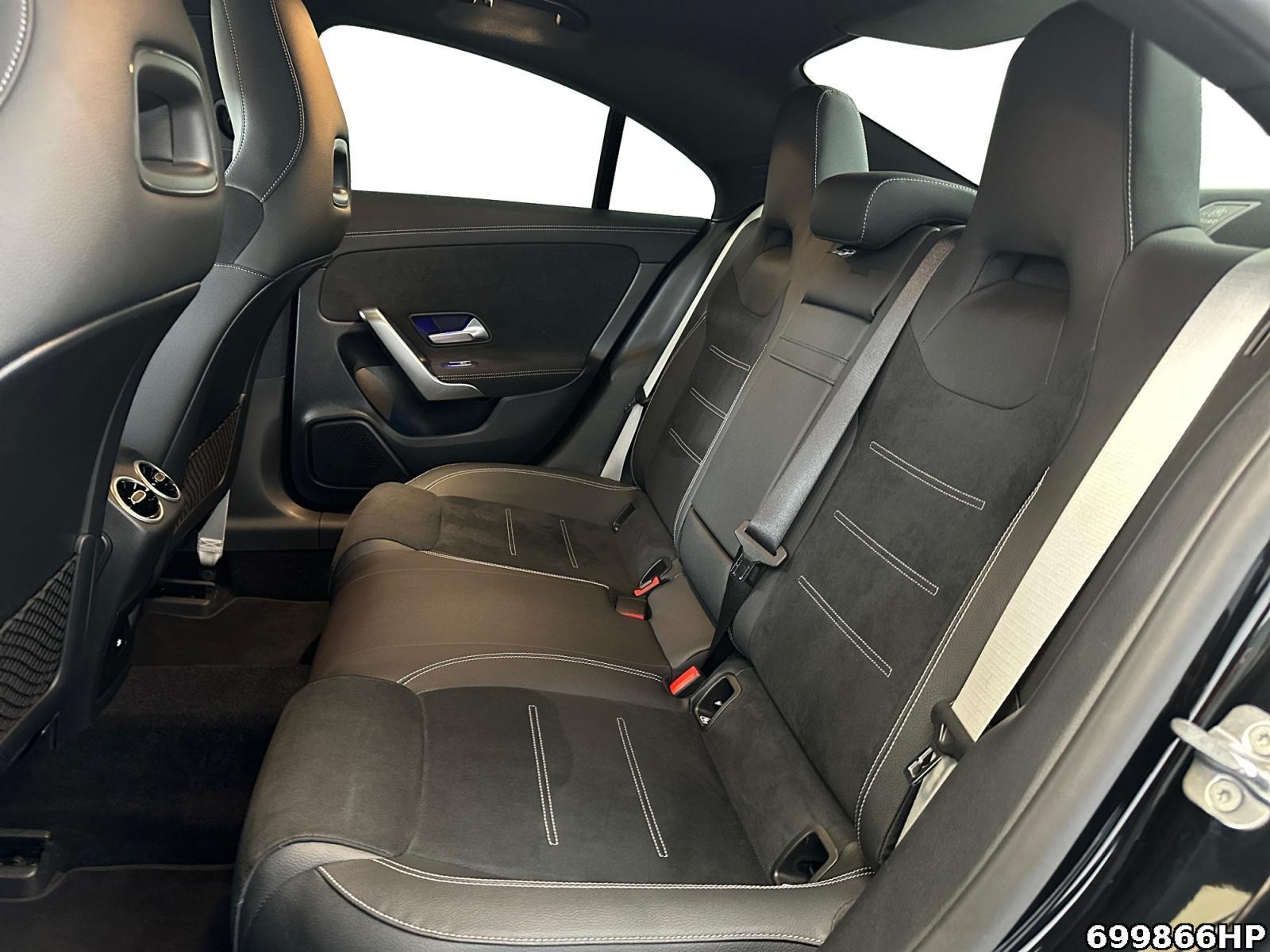 Fahrzeugabbildung Mercedes-Benz CLA 200 Coupé AMG Kamera Distronic Ambiente LED