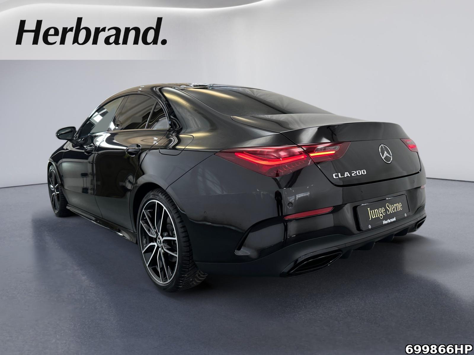 Fahrzeugabbildung Mercedes-Benz CLA 200 Coupé AMG Kamera Distronic Ambiente LED