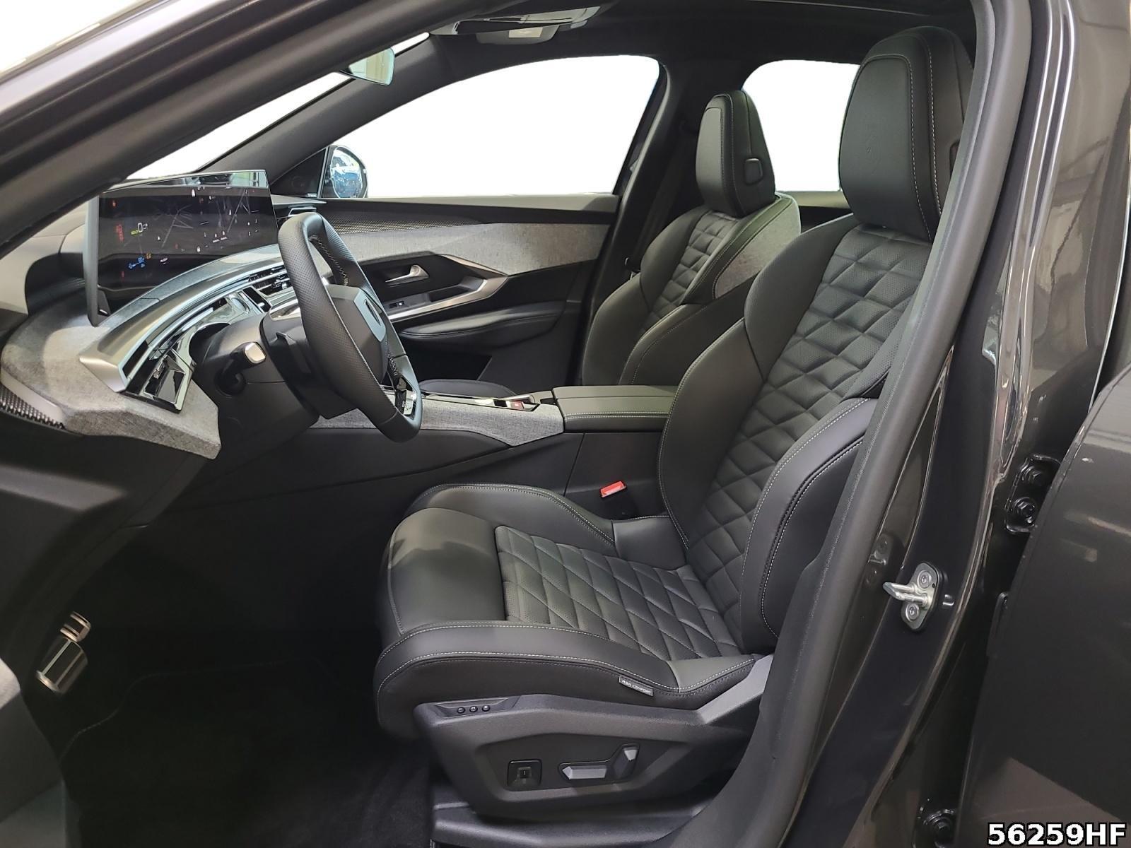 Fahrzeugabbildung Peugeot 3008 Launch Edition 325 AWD