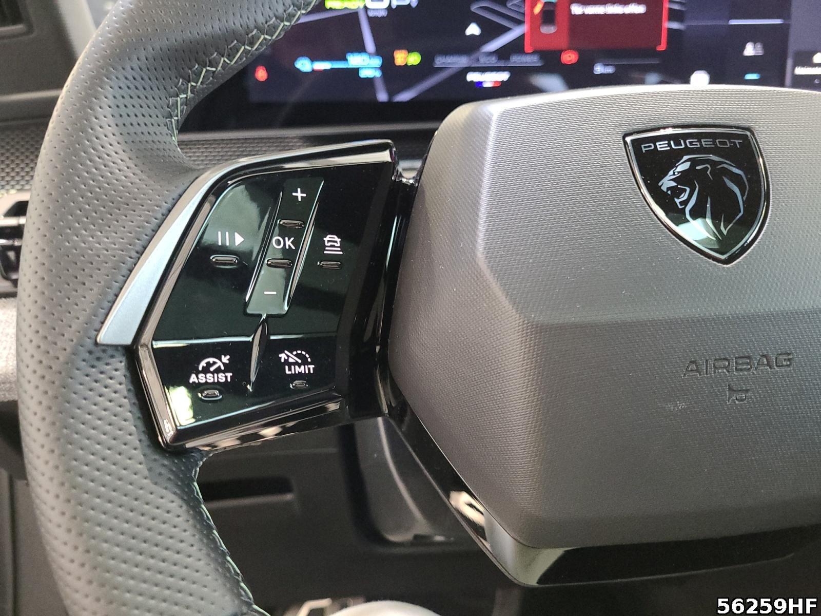 Fahrzeugabbildung Peugeot 3008 Launch Edition 325 AWD