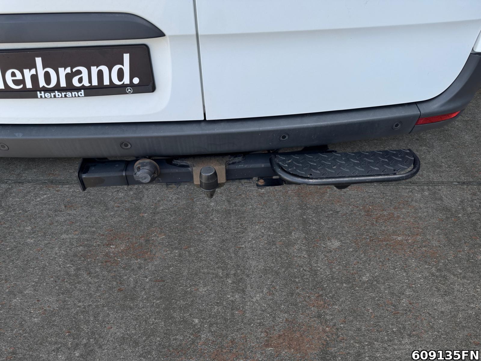 Fahrzeugabbildung Mercedes-Benz Sprinter 317 CDI *L1H1*AHK*Standheizung*MBUX-DAB